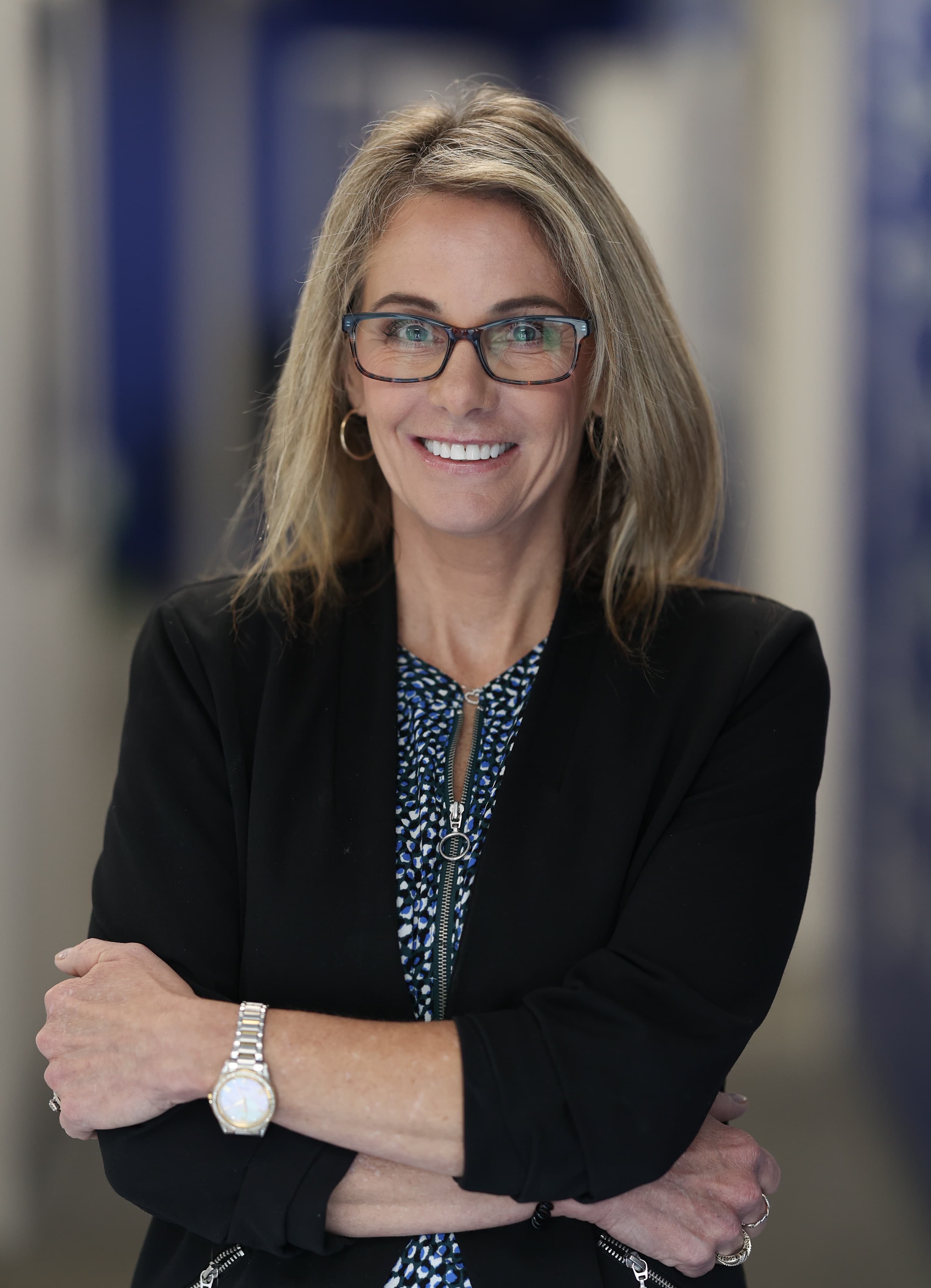 Mitzy Shupert - Top Avon real estate agent