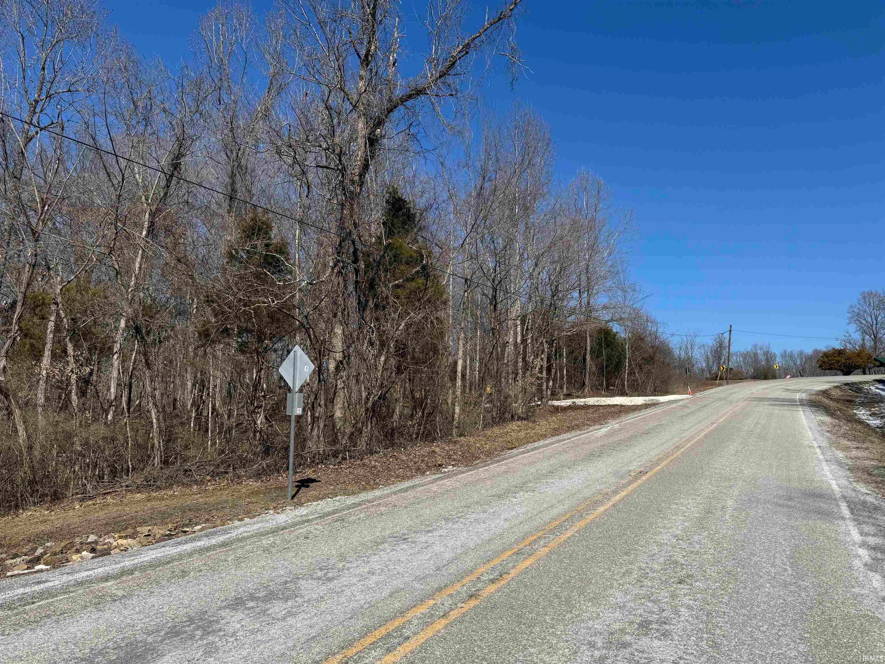 0 State Road 237, English — photo 1 of 1