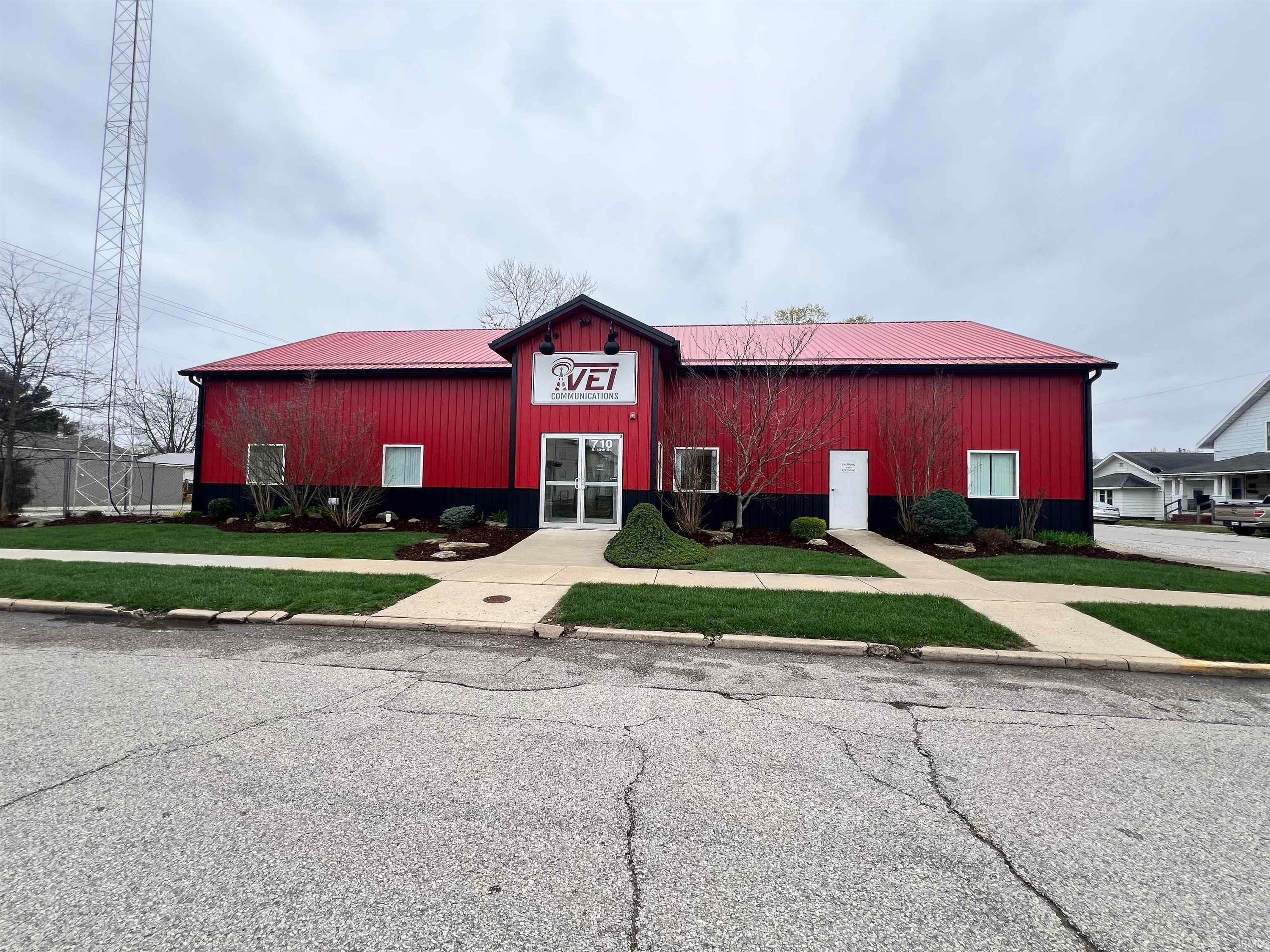 710 S 13th Street, Vincennes — photo 1 of 1