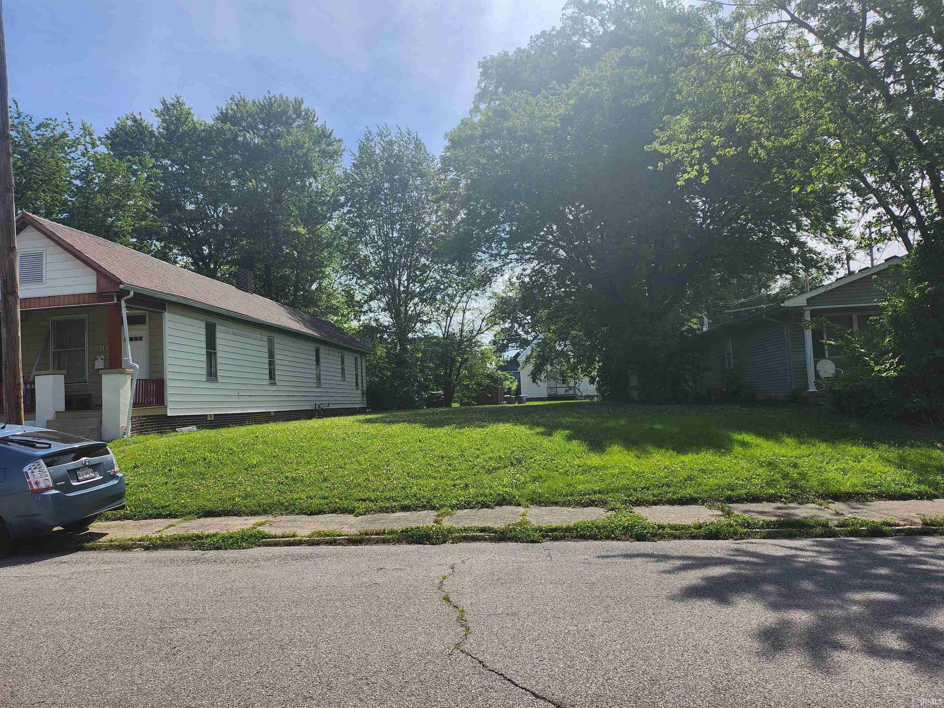 926 S Elliott Street, Evansville — photo 1 of 1
