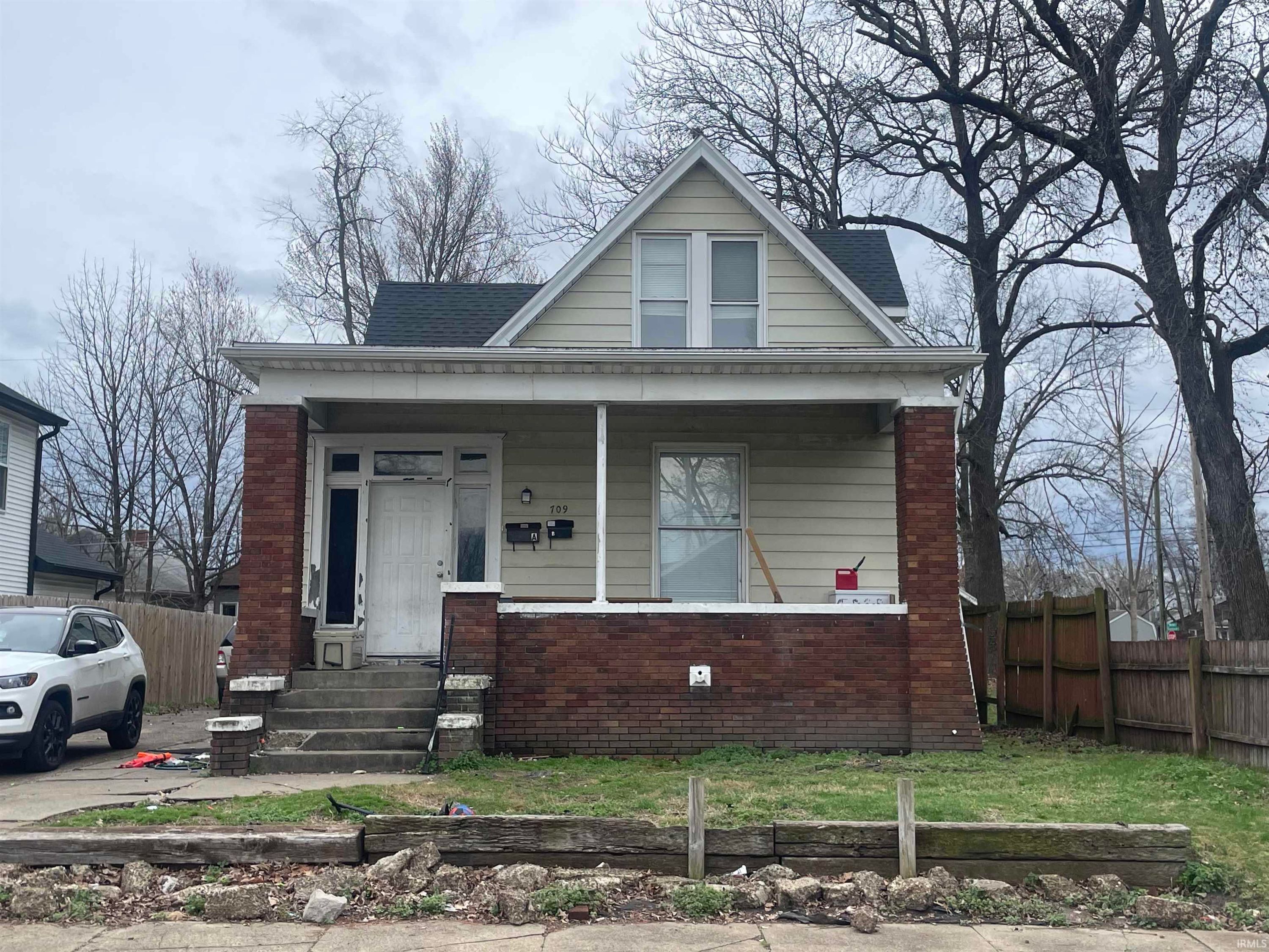 709 E Powell Avenue, Evansville — photo 1 of 1