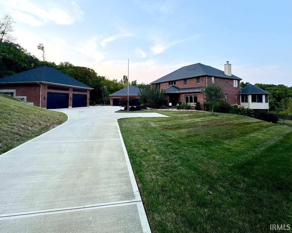 1946 Einsel Road, Lawrenceburg — photo 1 of 1