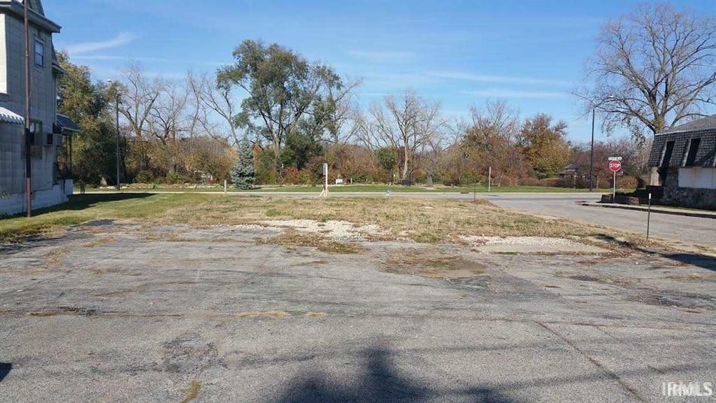 1213 W Lincolnway, Mishawaka — photo 1 of 1