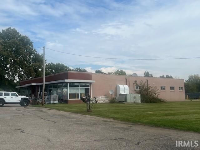 7628 Michigan Street, Plymouth