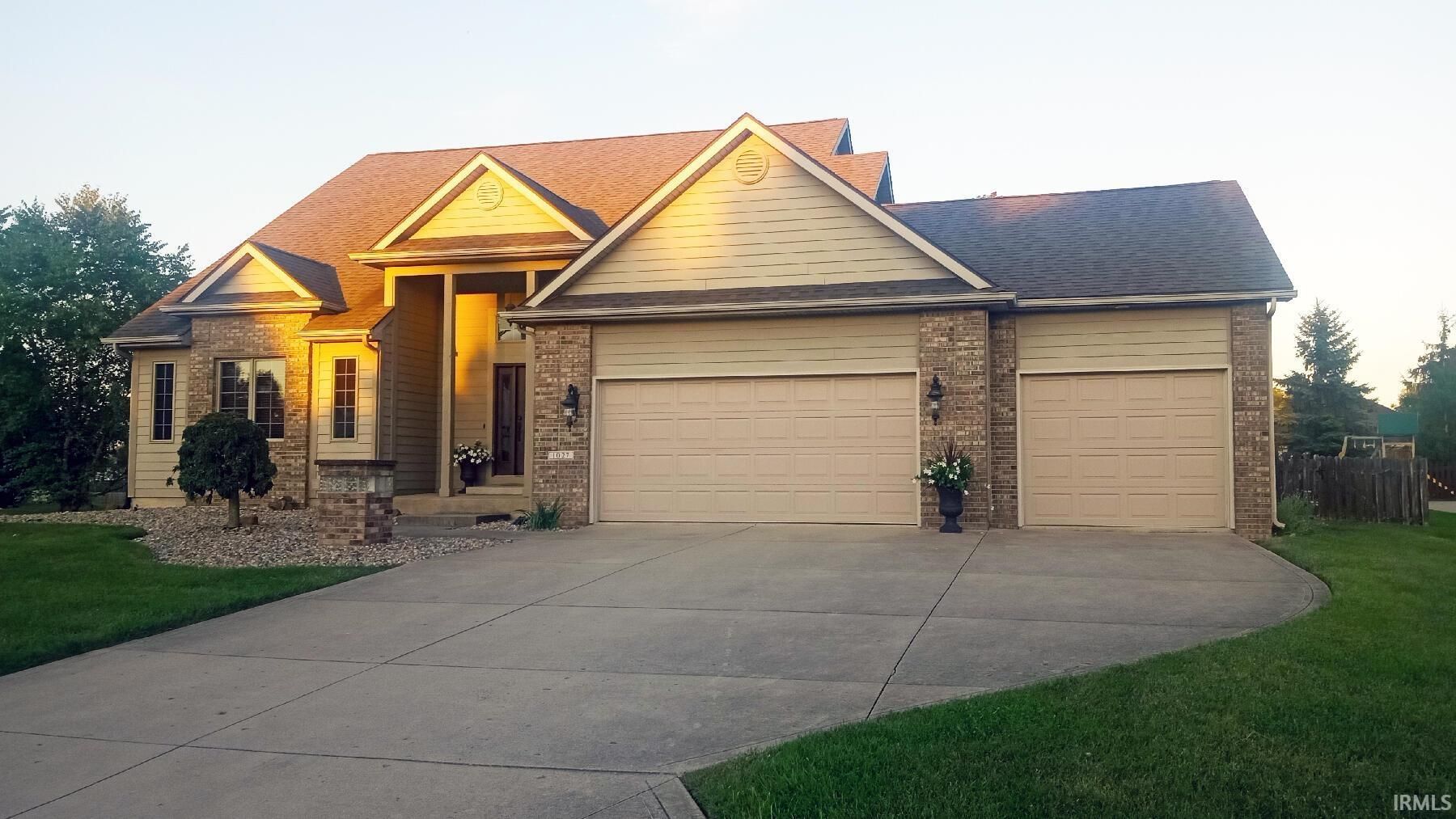 1027 Blackthorn Cove, Fort Wayne — photo 1 of 1