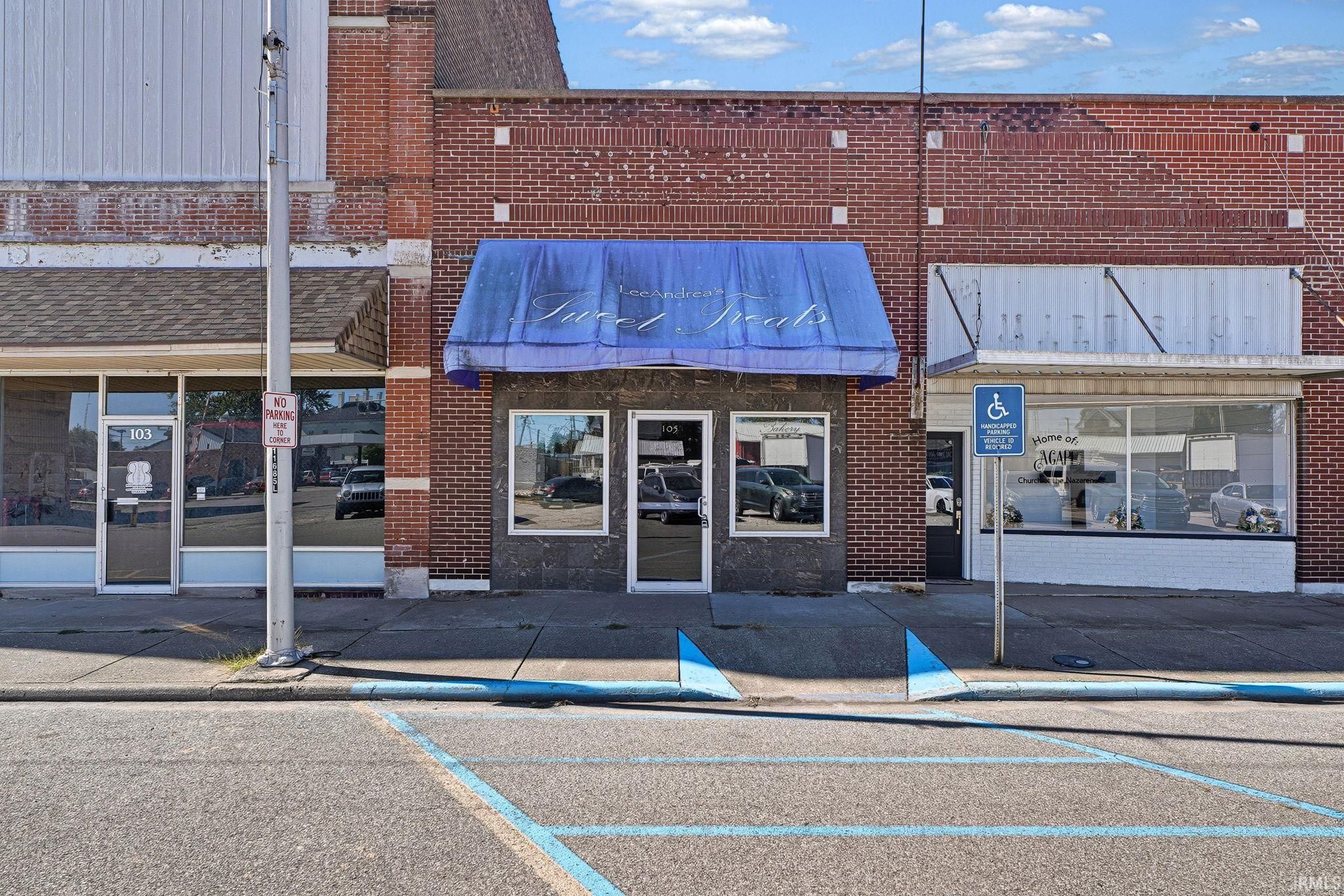 105 N McCreary Street, Fort Branch