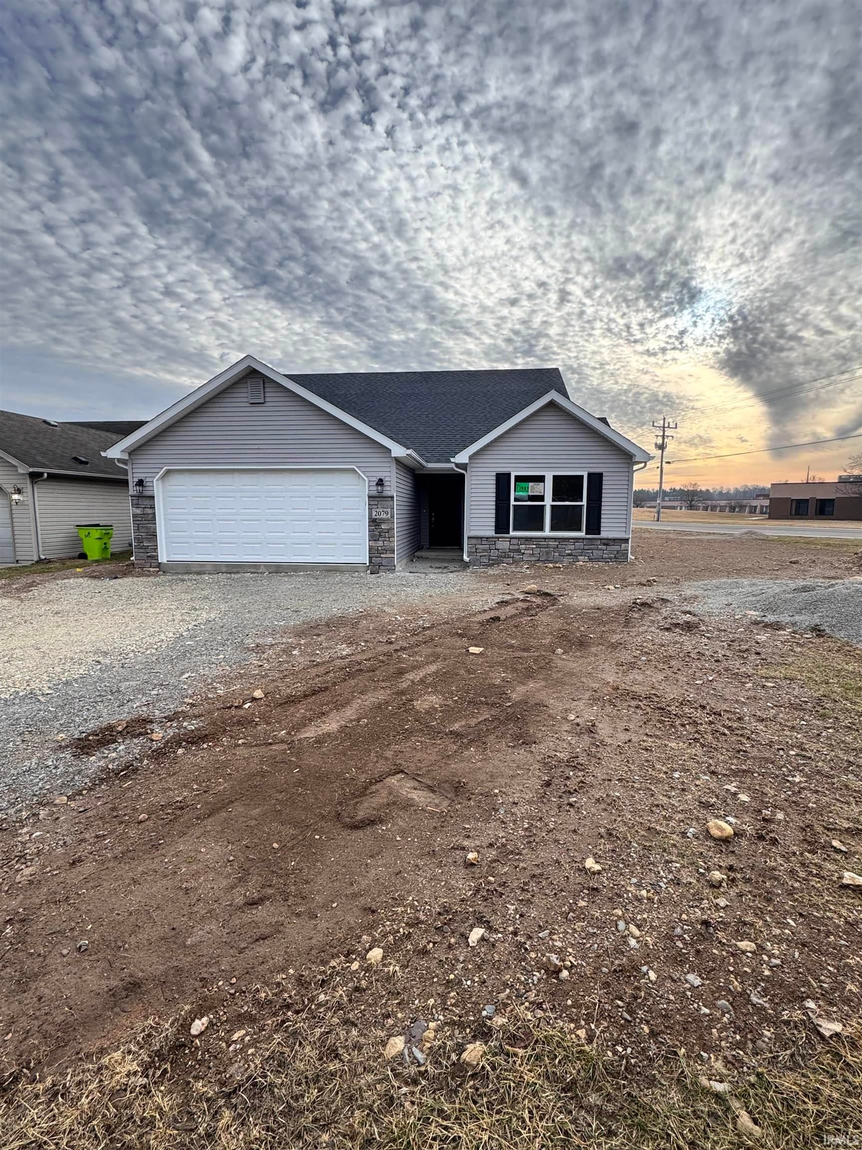 2079 Willow Bend, Huntington — photo 1 of 1