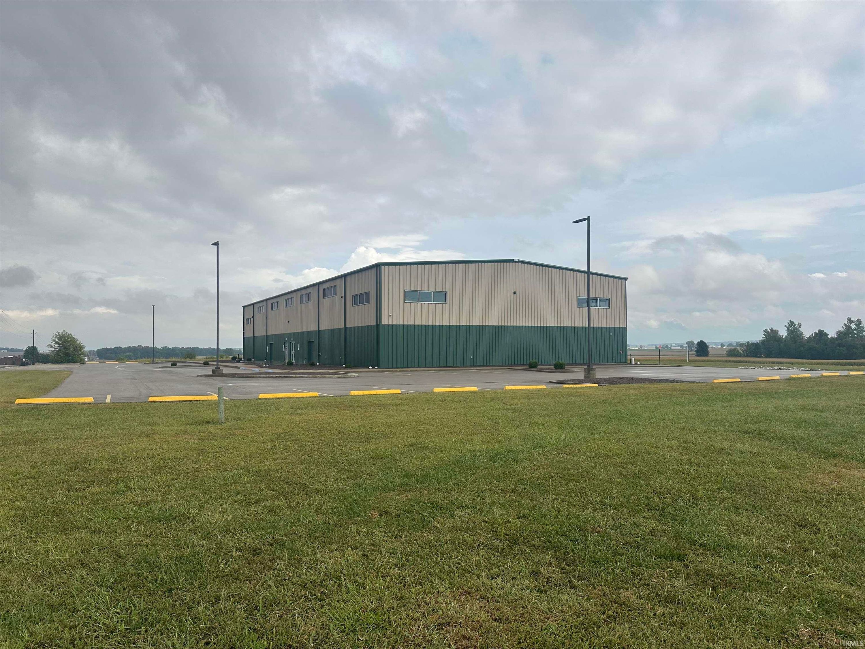 7700 Nisbet Road, Haubstadt