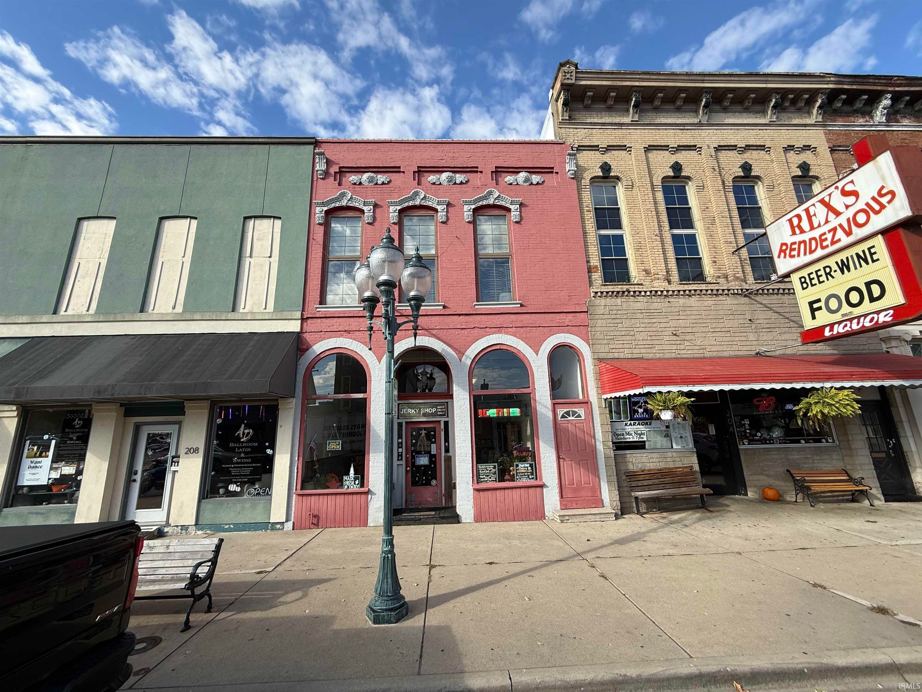 206 S Buffalo Street, Warsaw