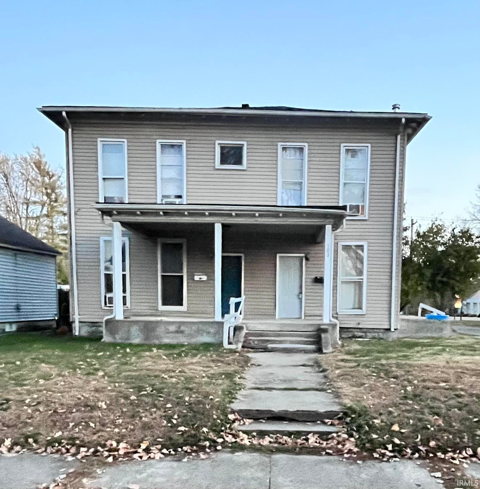 103 E 2nd Street, Peru