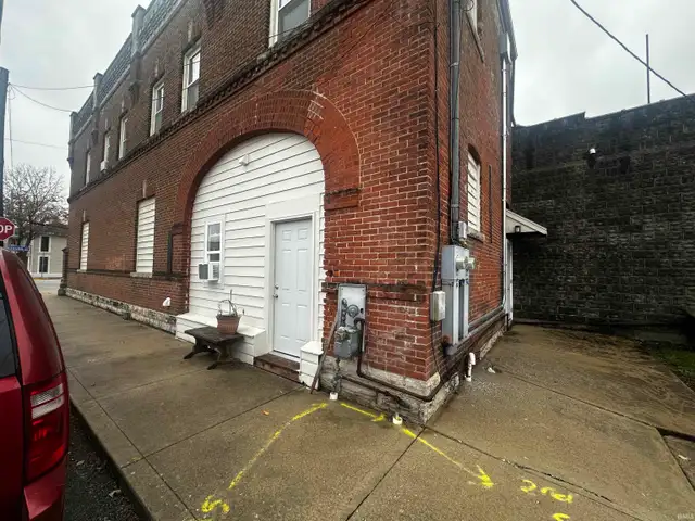 105 W 8th Street, Burlington