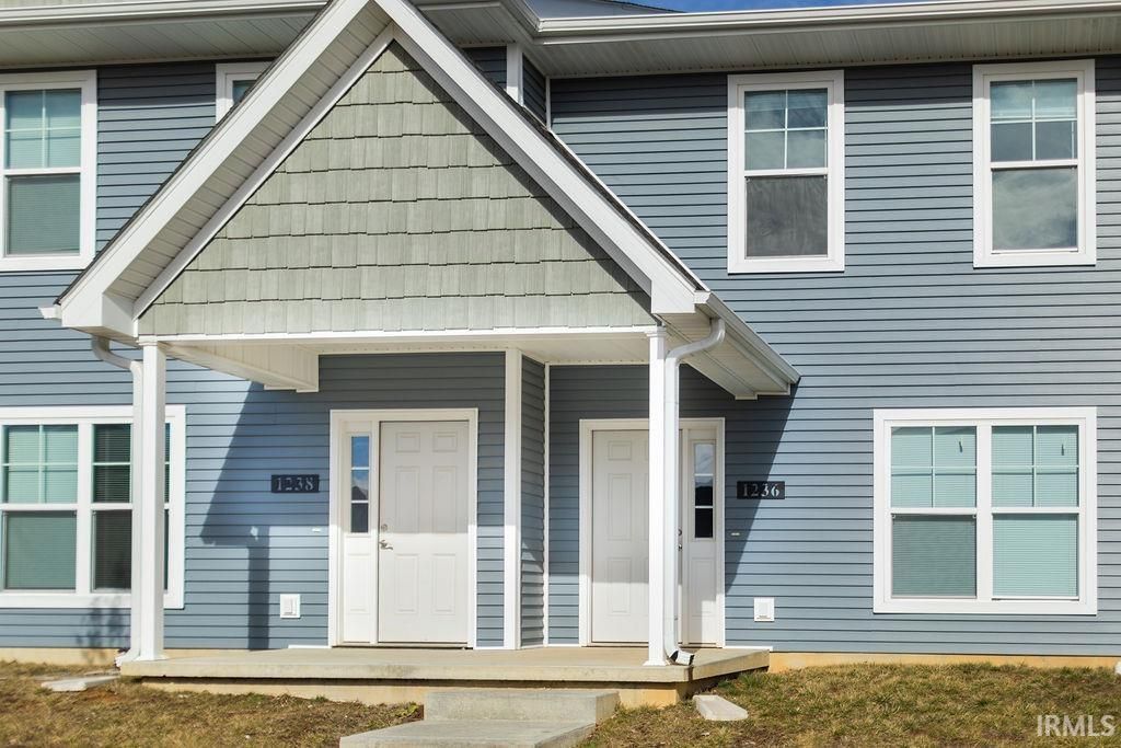 1222 W Rangeview Circle, Bloomington
