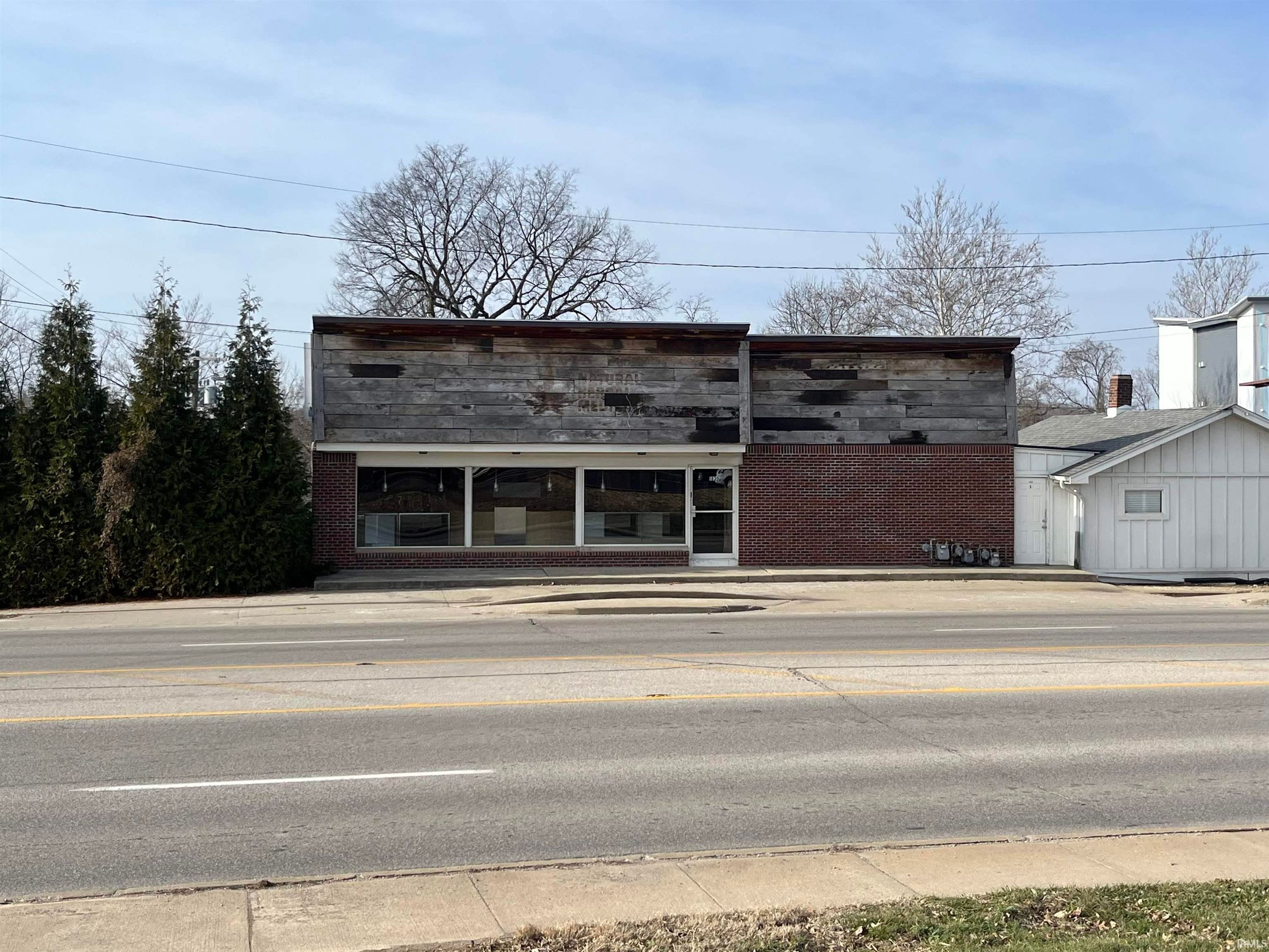 1820 S Walnut Street, Bloomington — photo 1 of 1