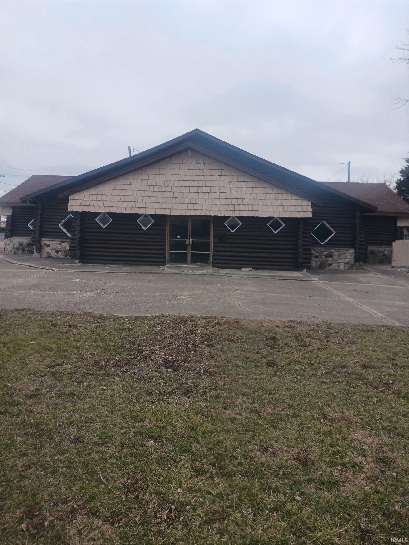 1930 N Courtland Street, Kokomo — photo 1 of 1
