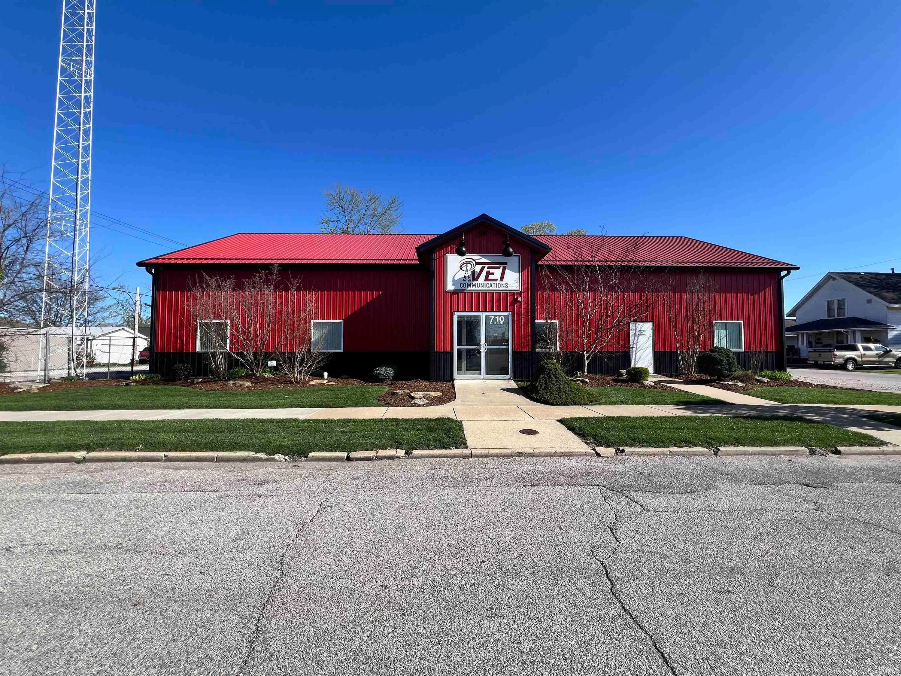 710 S 13th Street, Vincennes