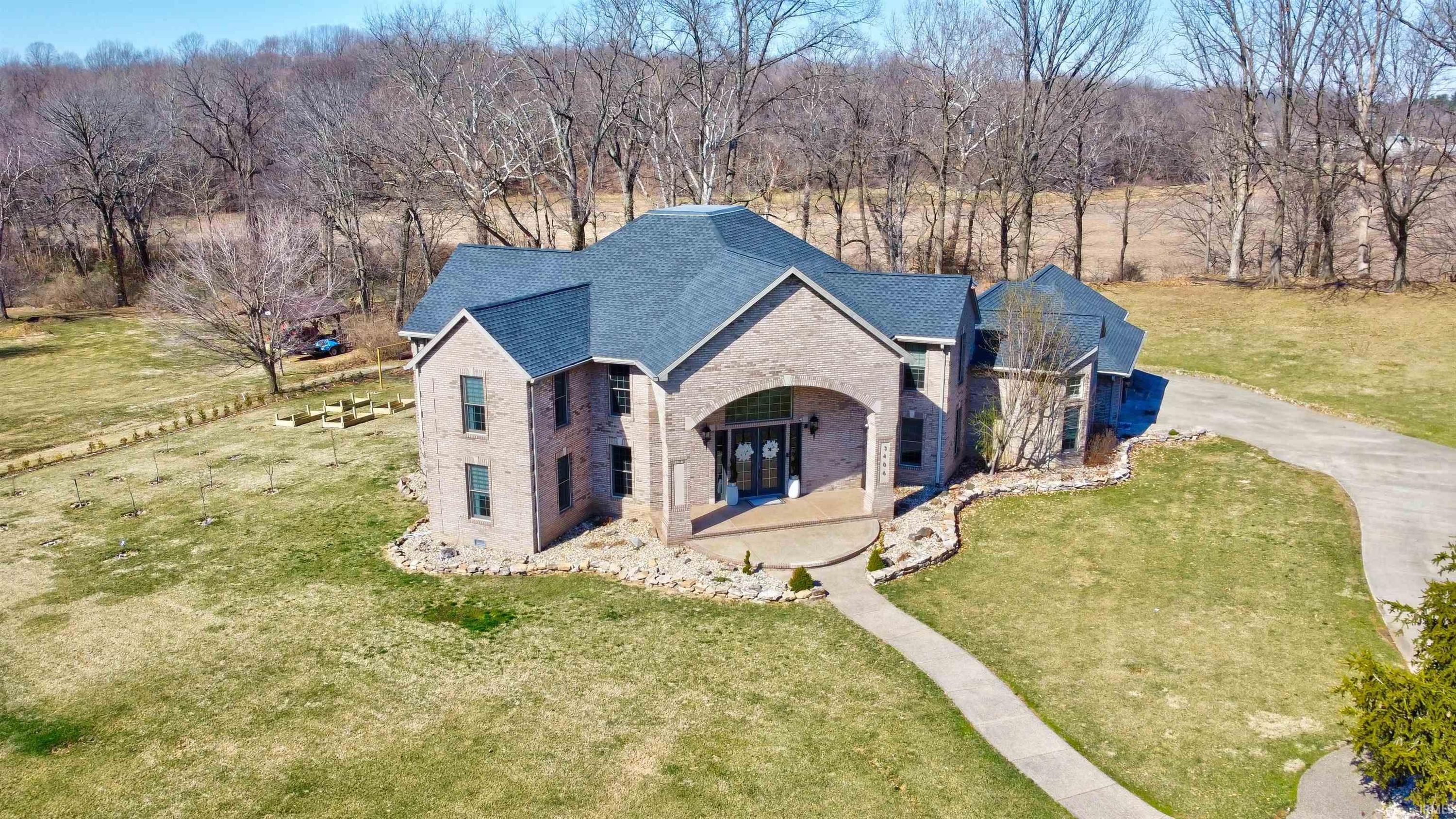 3406 E Douglas Drive, Vincennes