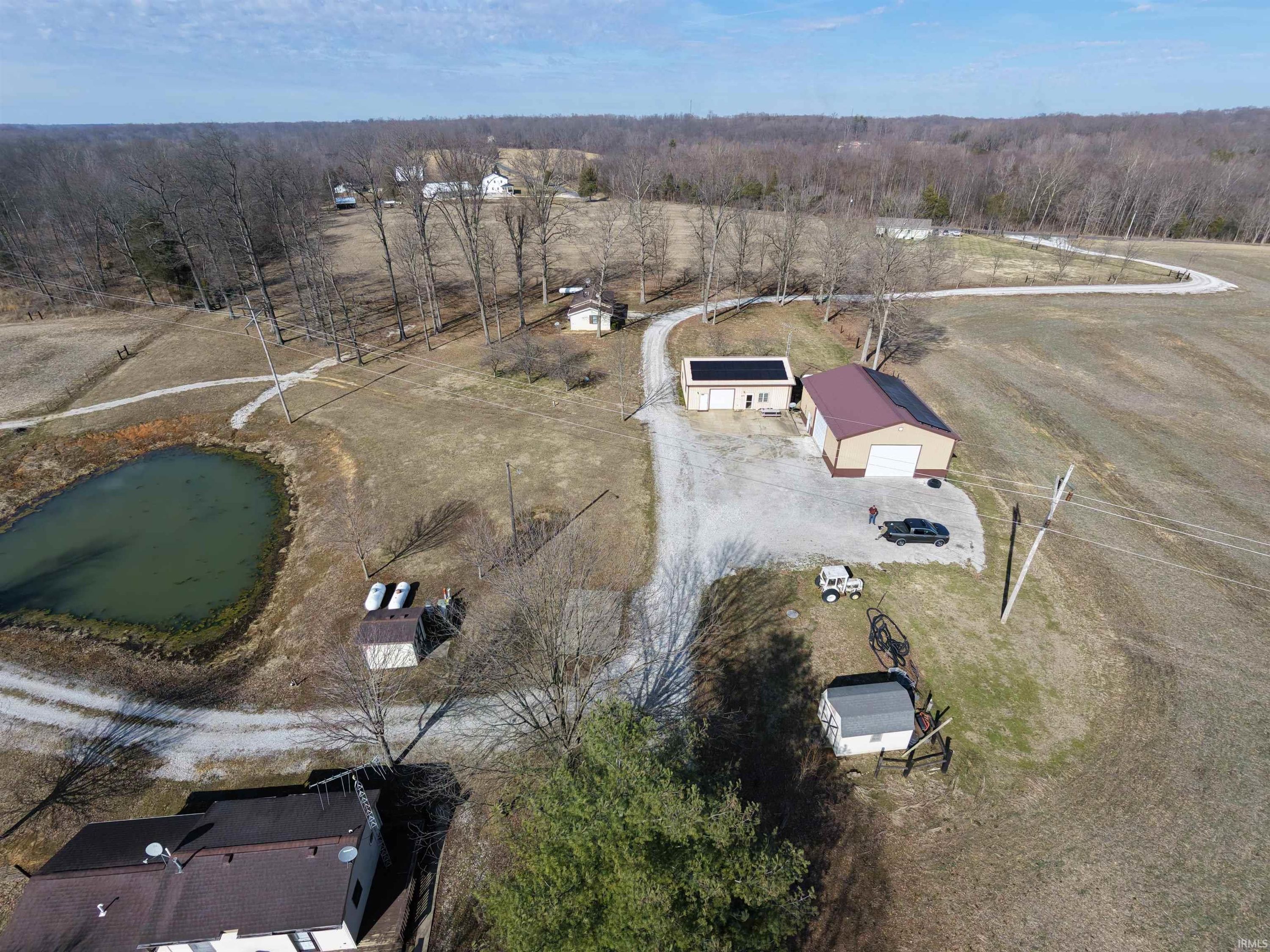 2810 E Old US 50, Bedford