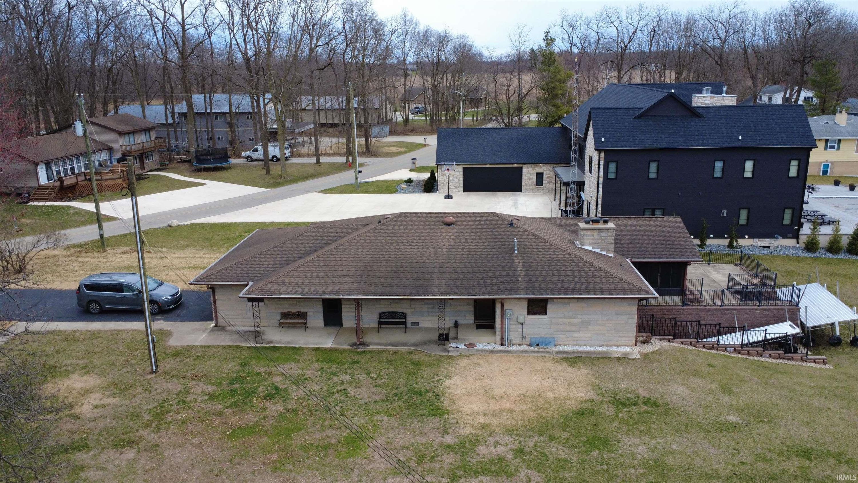 2922 S Country Club Dr S, Rochester