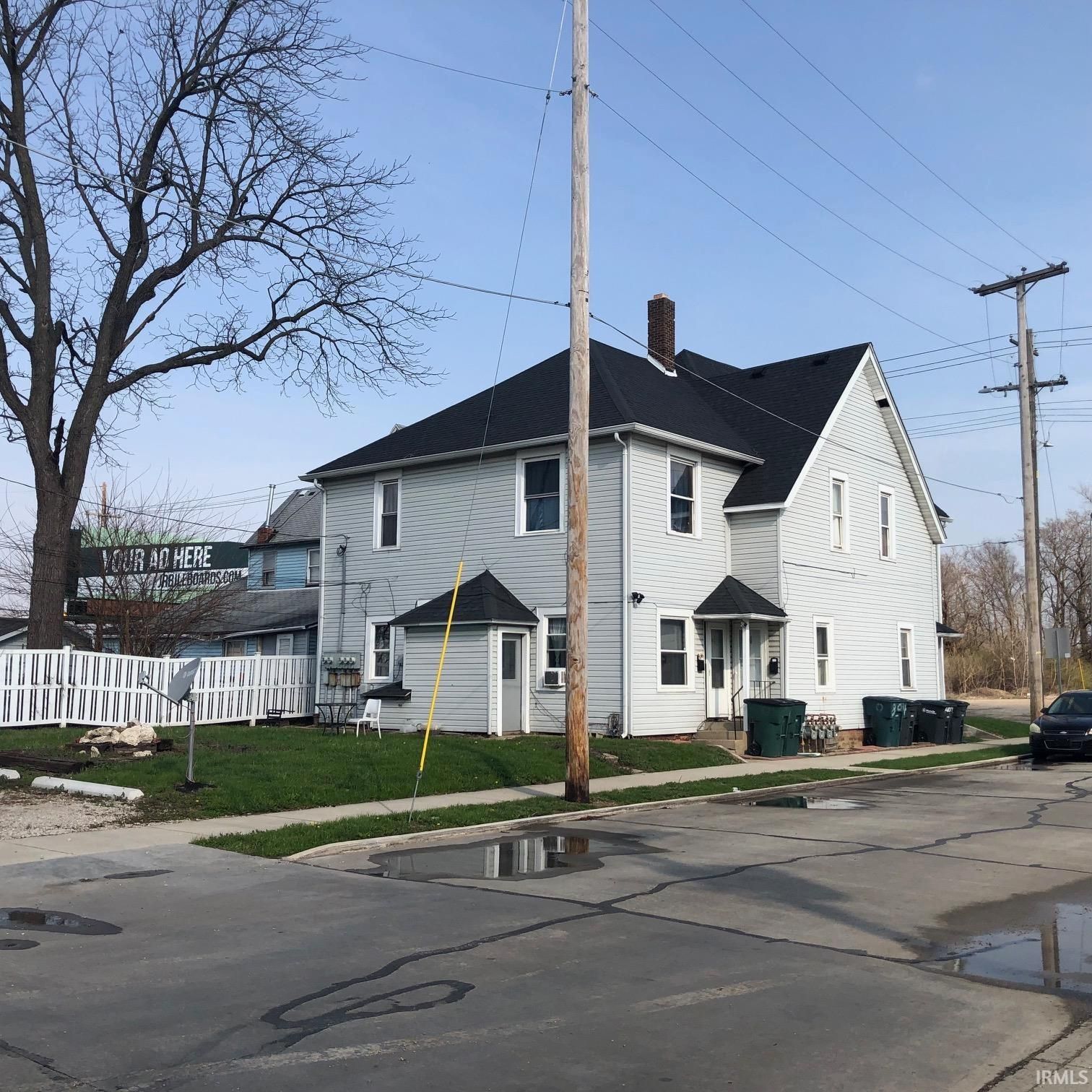 407 N Monroe Street, Muncie