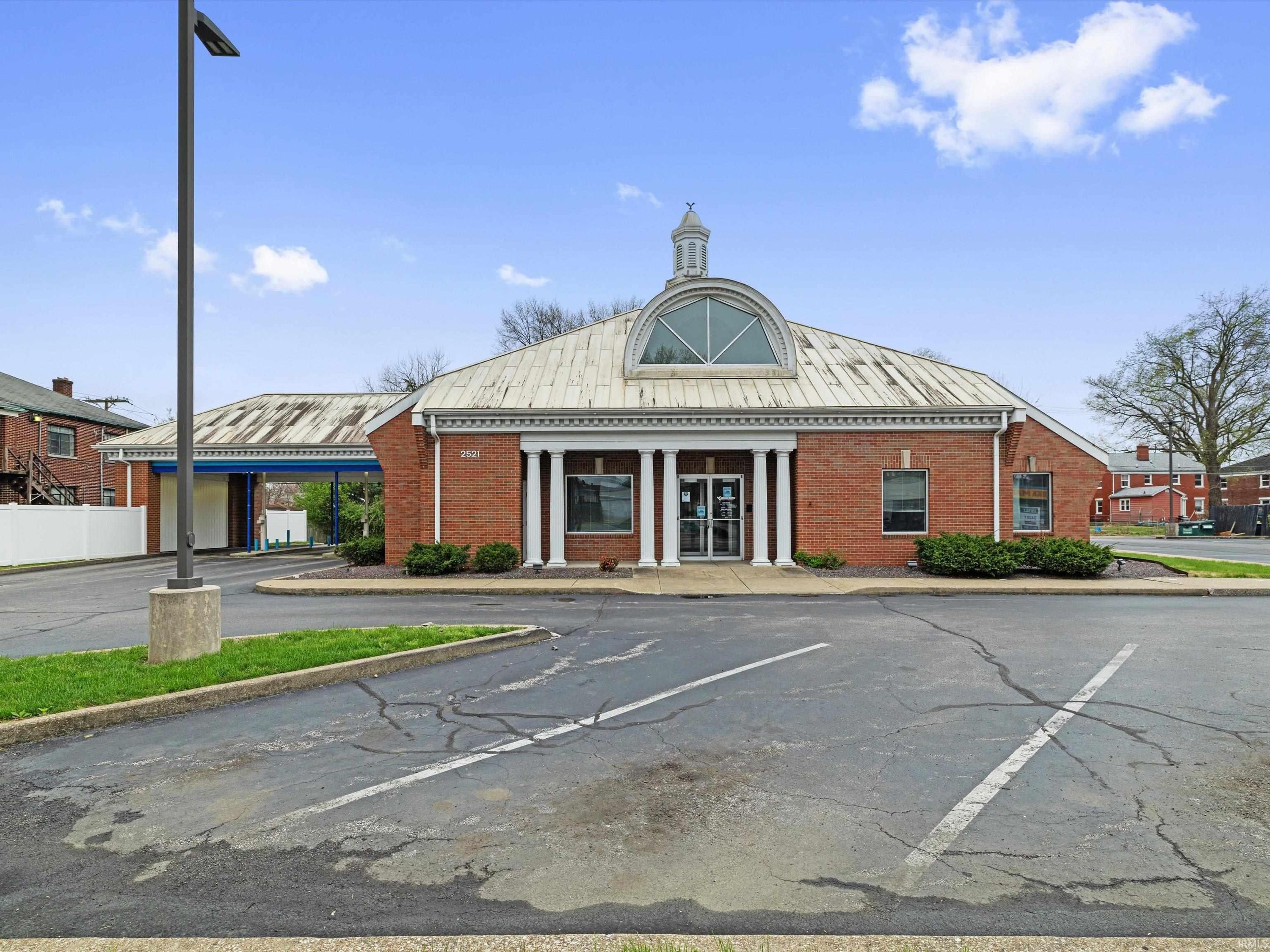 2521 Washington Avenue, Evansville