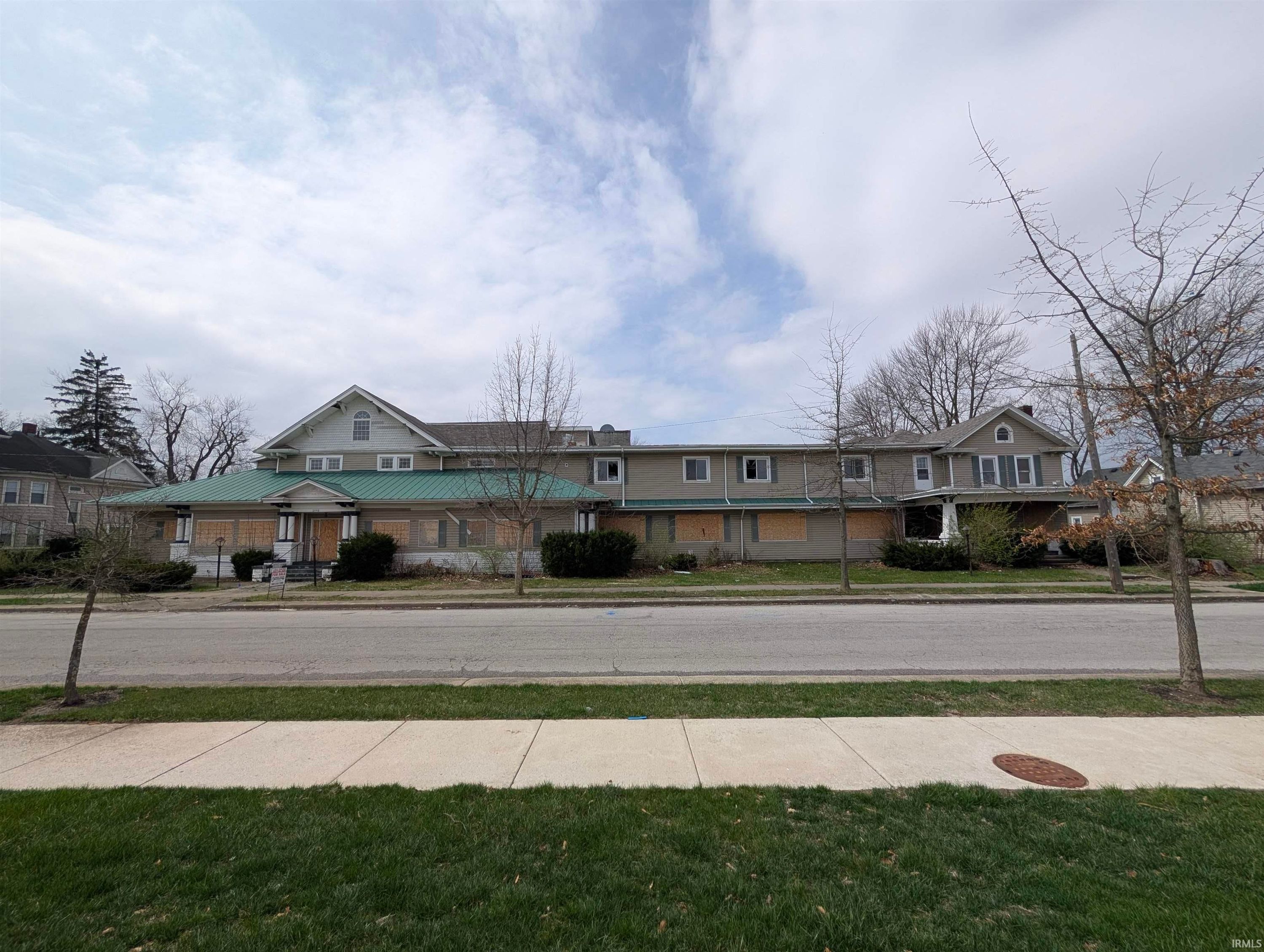 2440 Bowser Avenue, Fort Wayne — photo 1 of 1