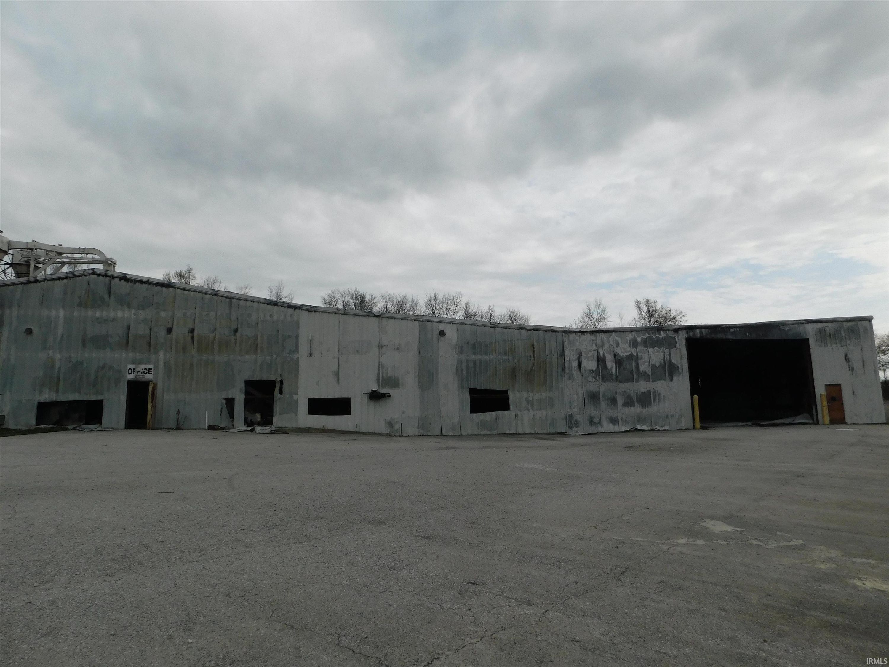 6155 E State Road 56 Road, Salem — photo 1 of 1