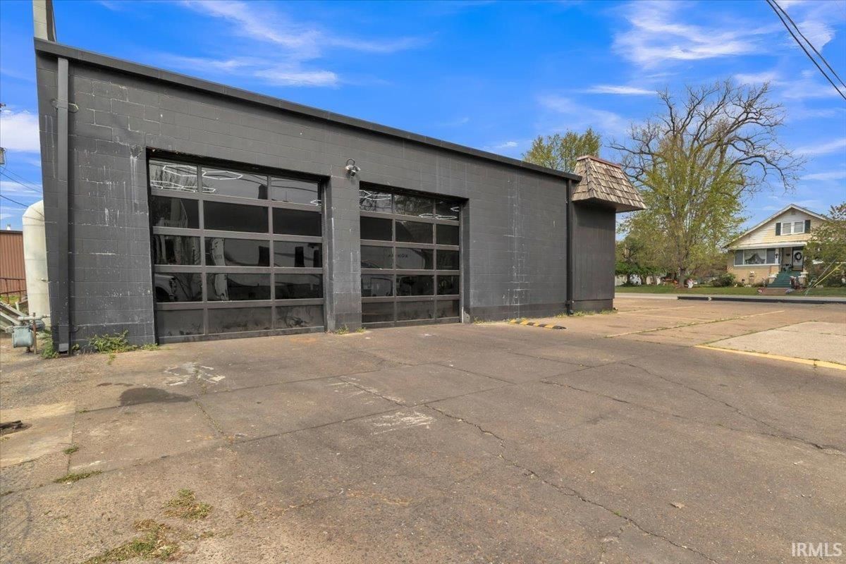 15 E Riverside Drive, Evansville — photo 15 of 17