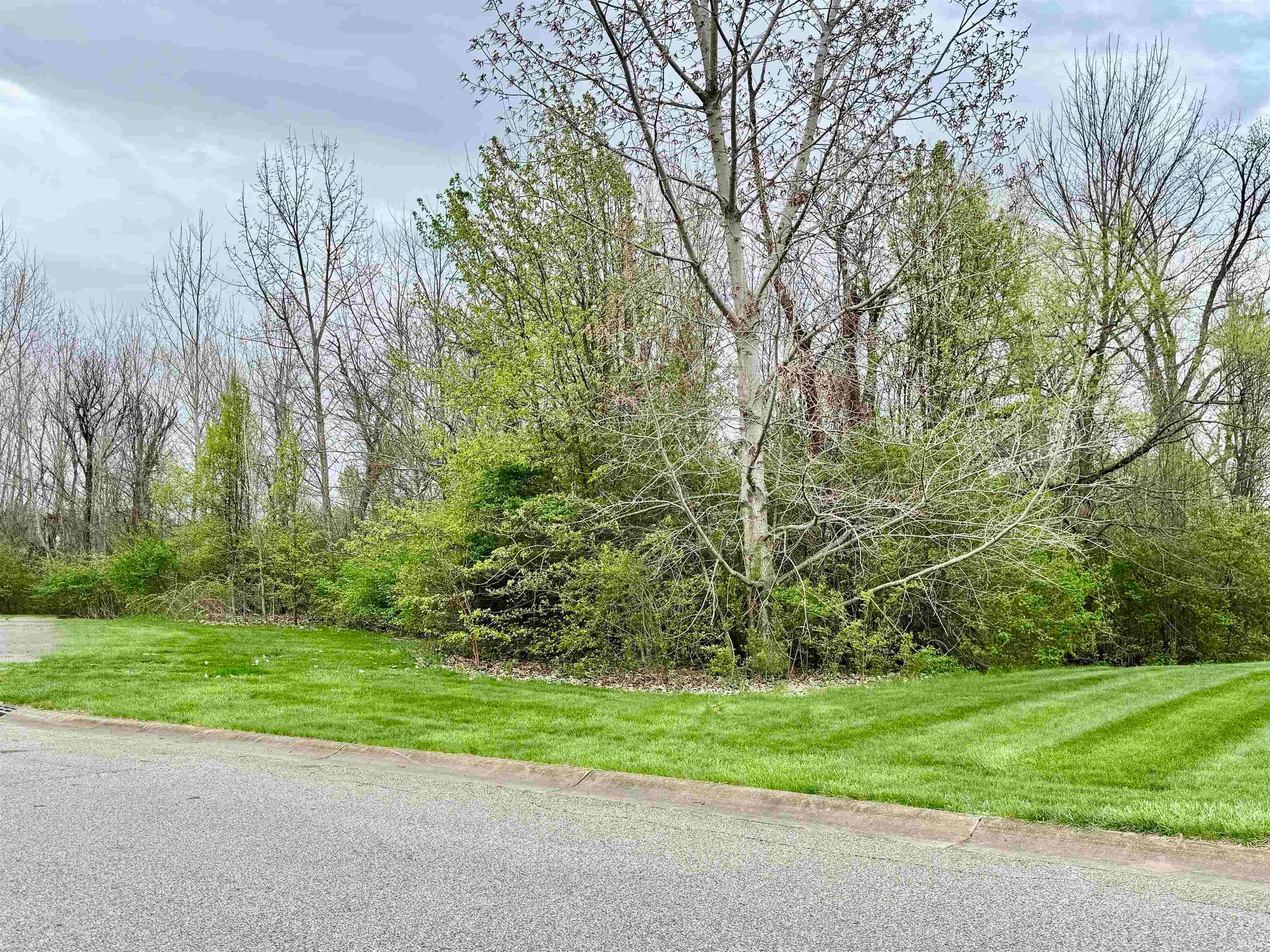 1766 Hunter's Cove Circle, Kokomo — photo 1 of 1