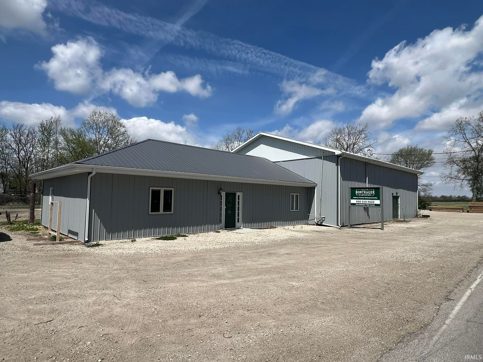 1601 N Country Club Road, Muncie