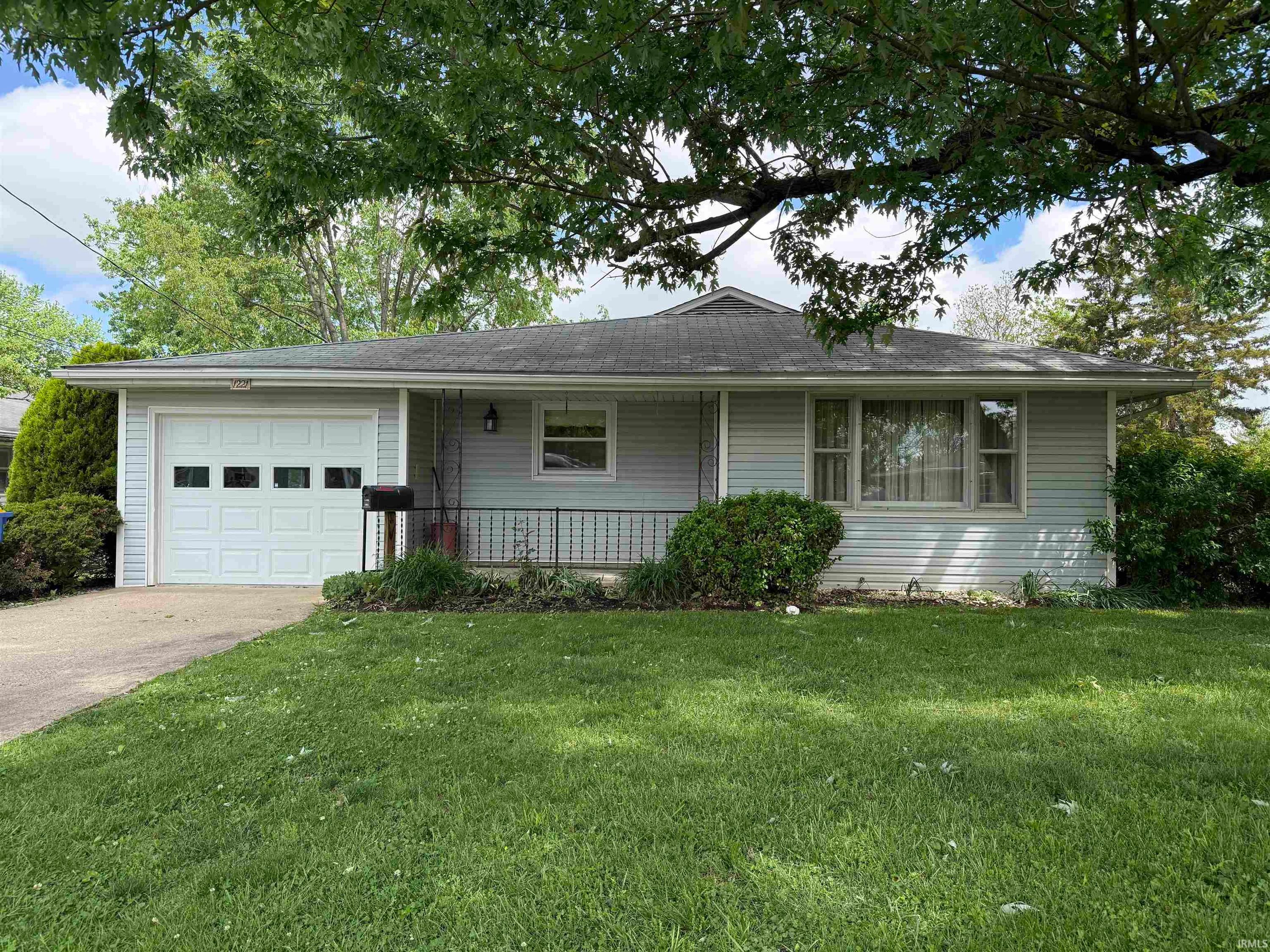 1221 24Th Street, Bedford