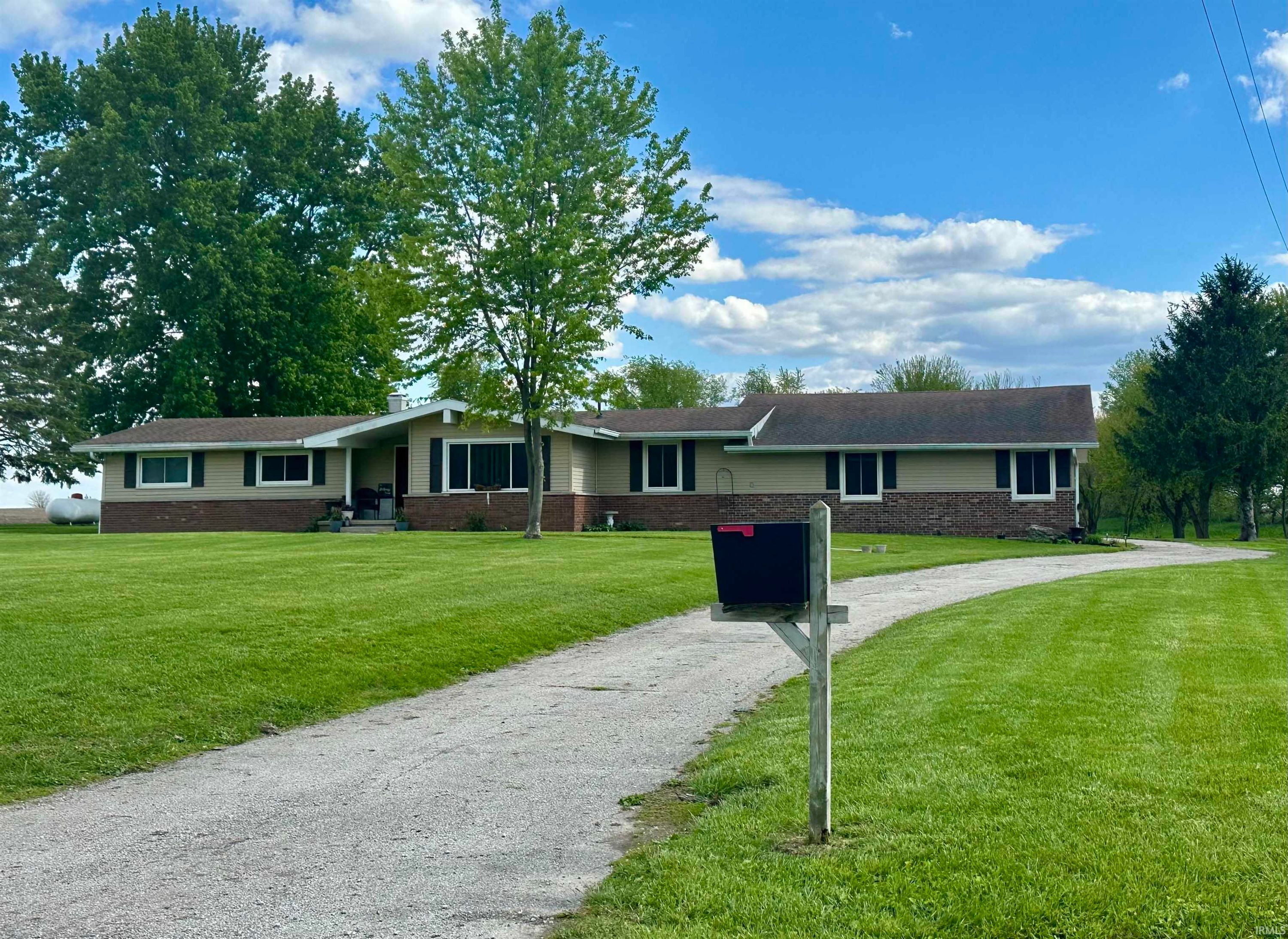 3417 W 850 N Road, Boswell — photo 1 of 1