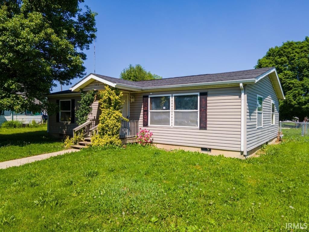 503 S 1St Street, Van Buren — photo 1 of 1