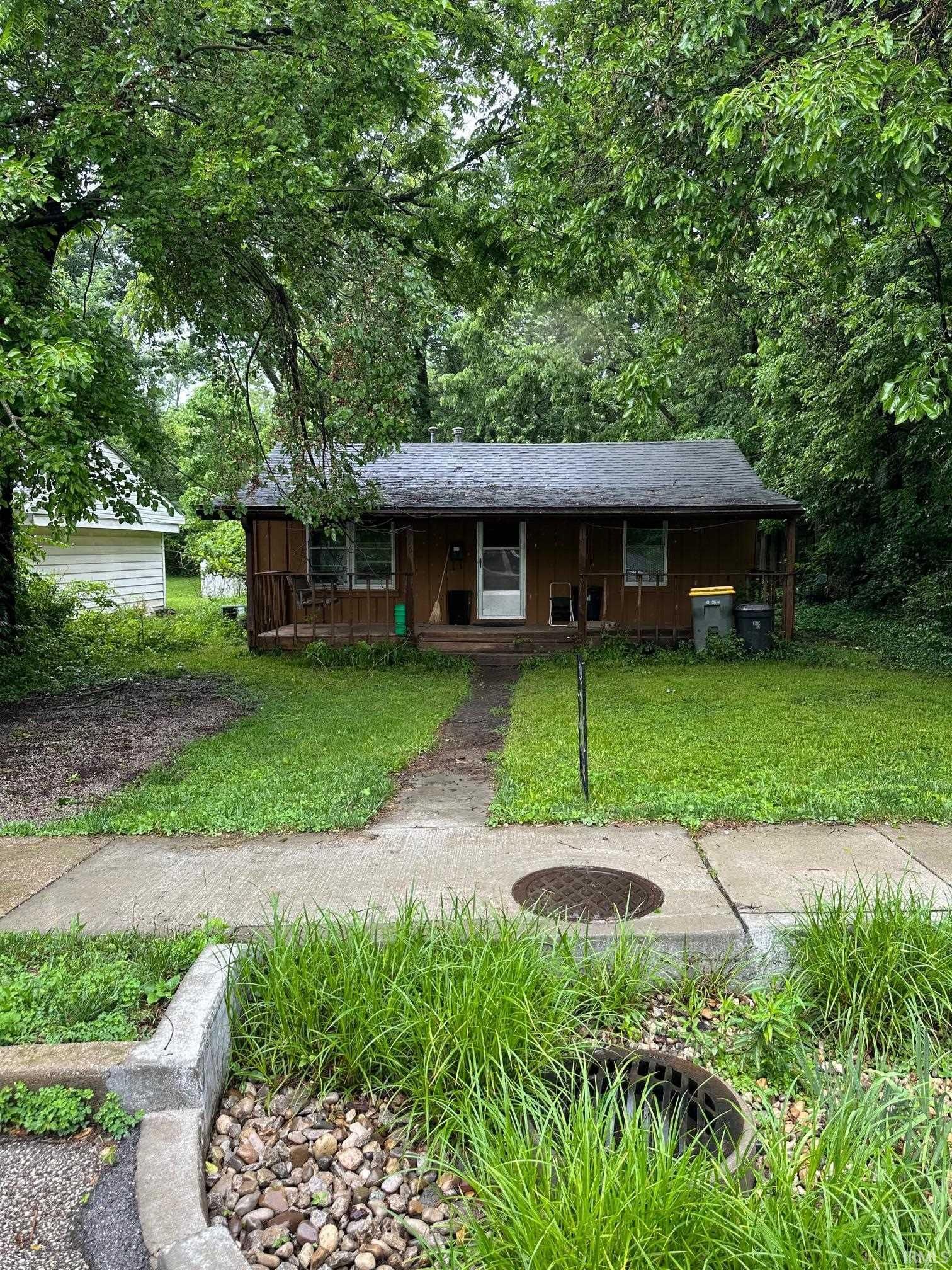 716 W Allen Street, Bloomington — photo 1 of 1