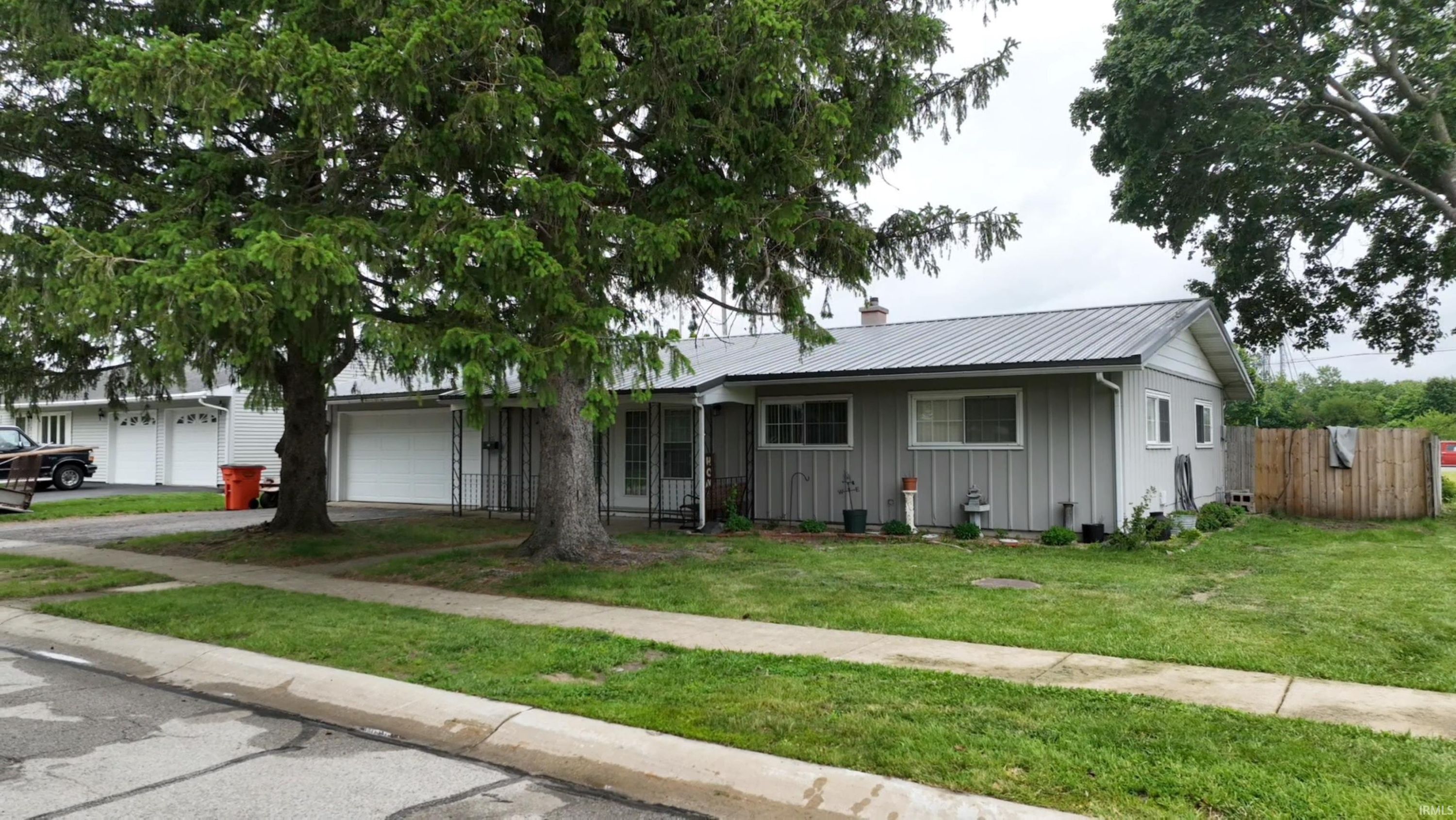 535 Twin Lakes Avenue, Monticello