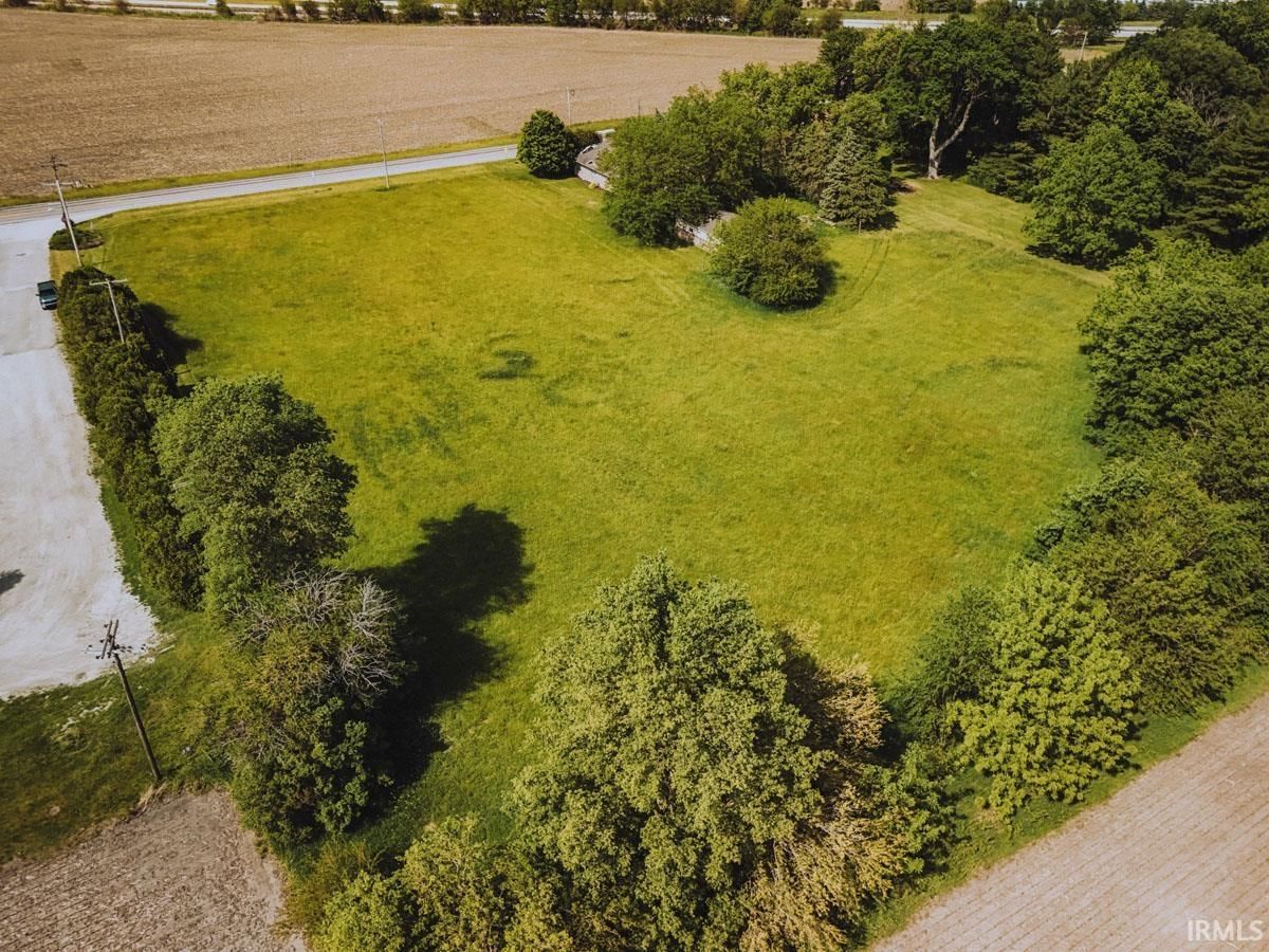 518 State Rd 18 Road, Fowler — photo 1 of 1
