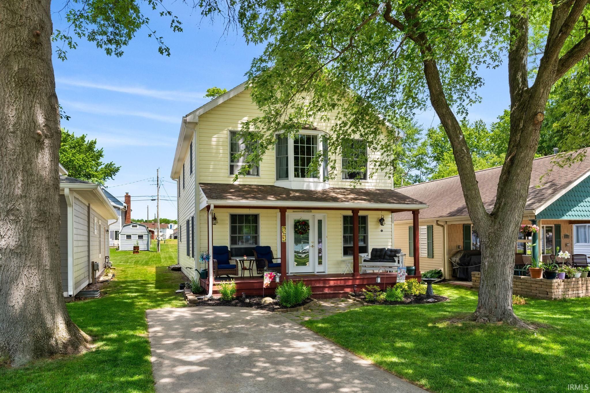 12135 N Upper Lake Shore, Monticello