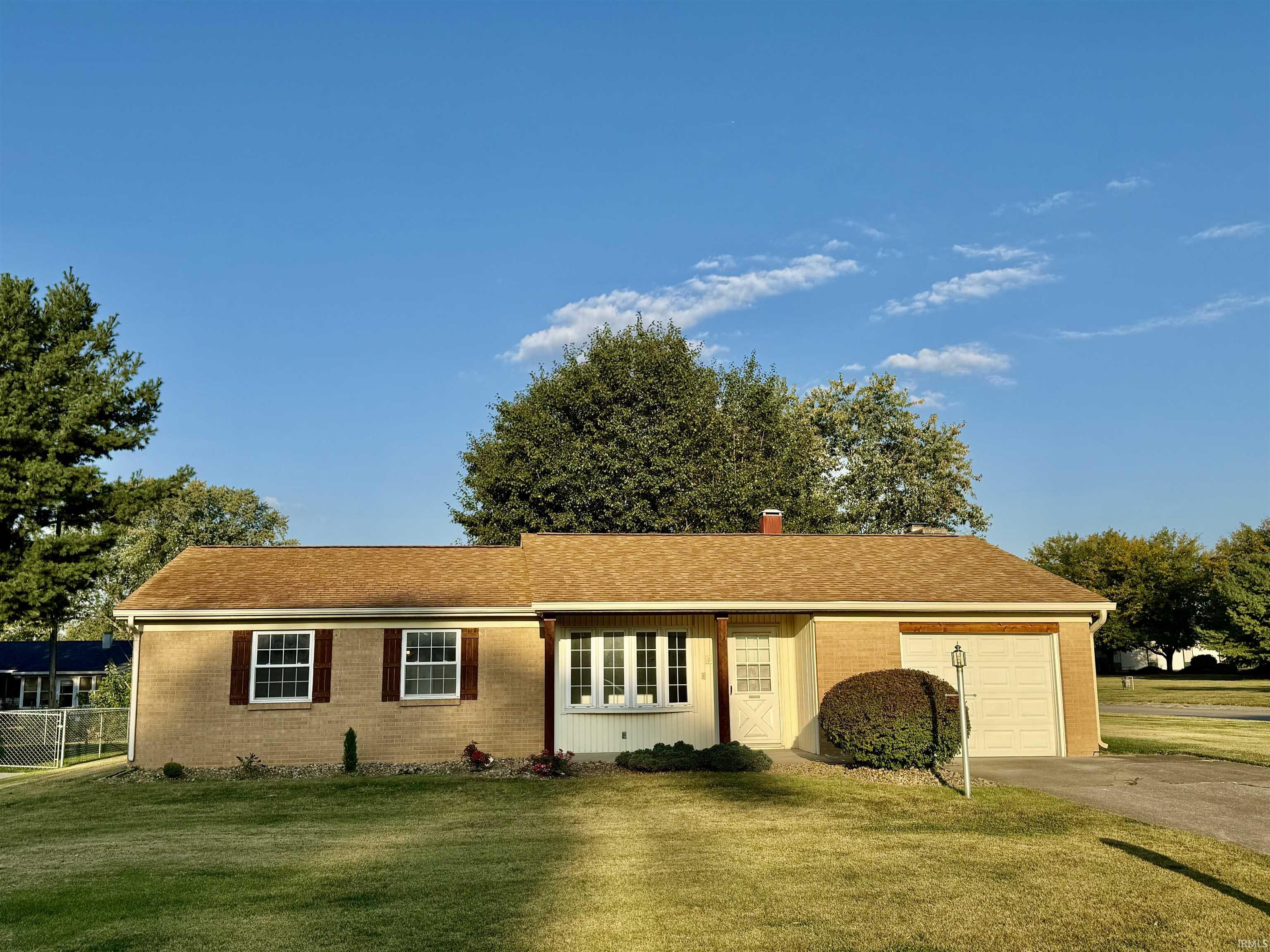 404 S Hickory Drive, Bloomington