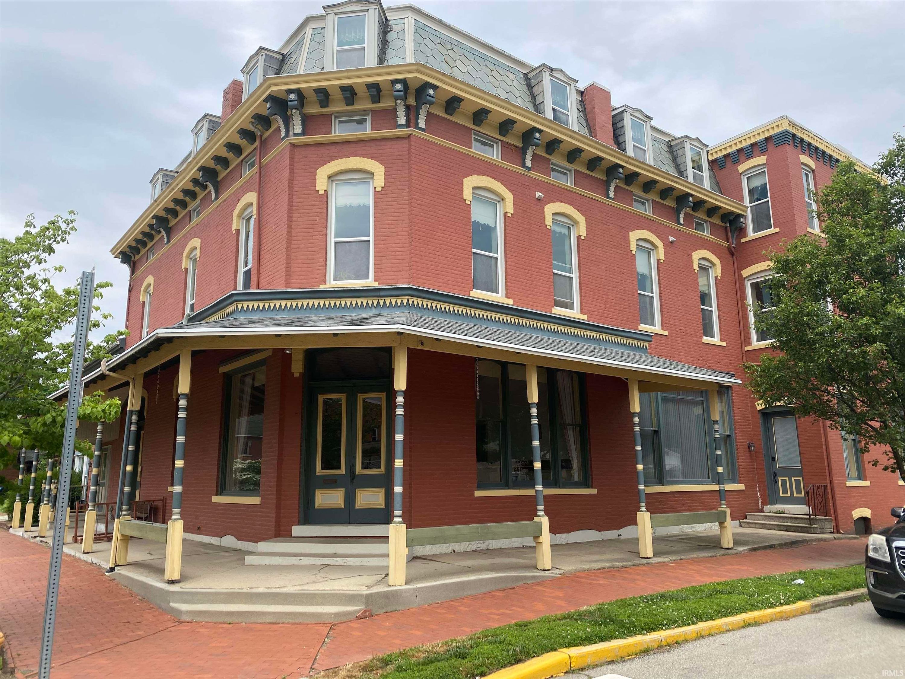 202 N Walnut Street, North Manchester