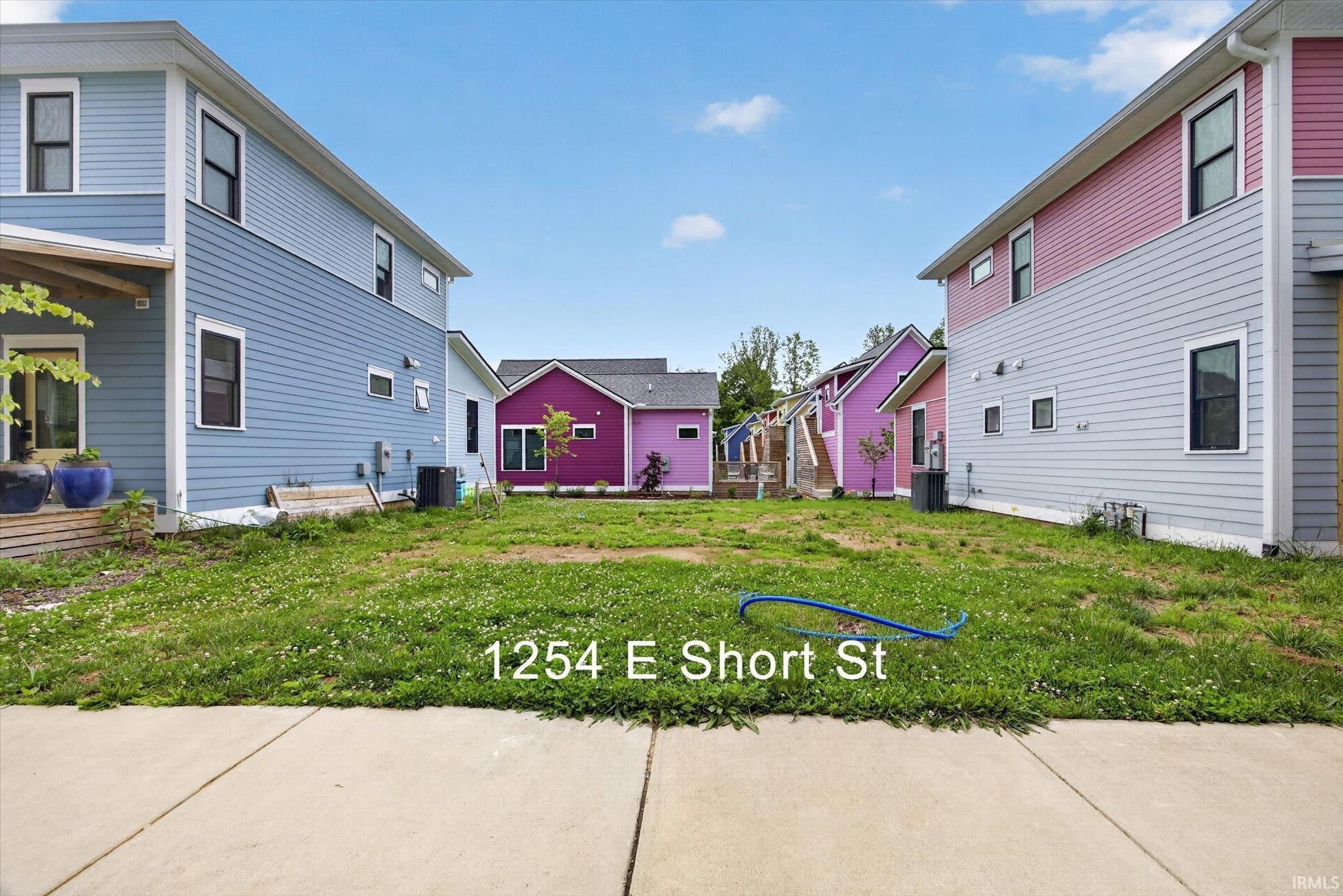 1254 E Short Street, Bloomington — photo 1 of 18