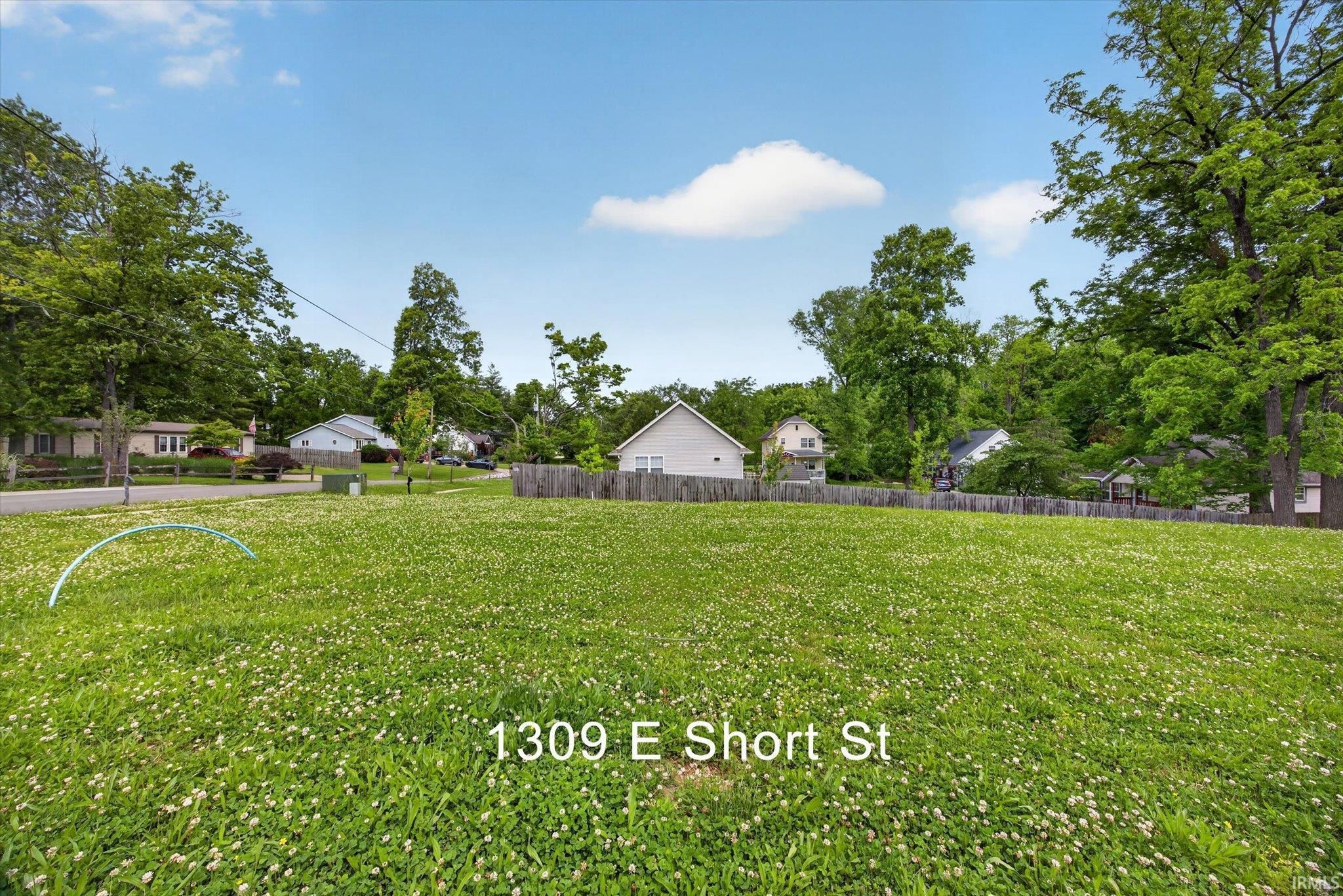 1309 E Short Street, Bloomington — photo 1 of 14