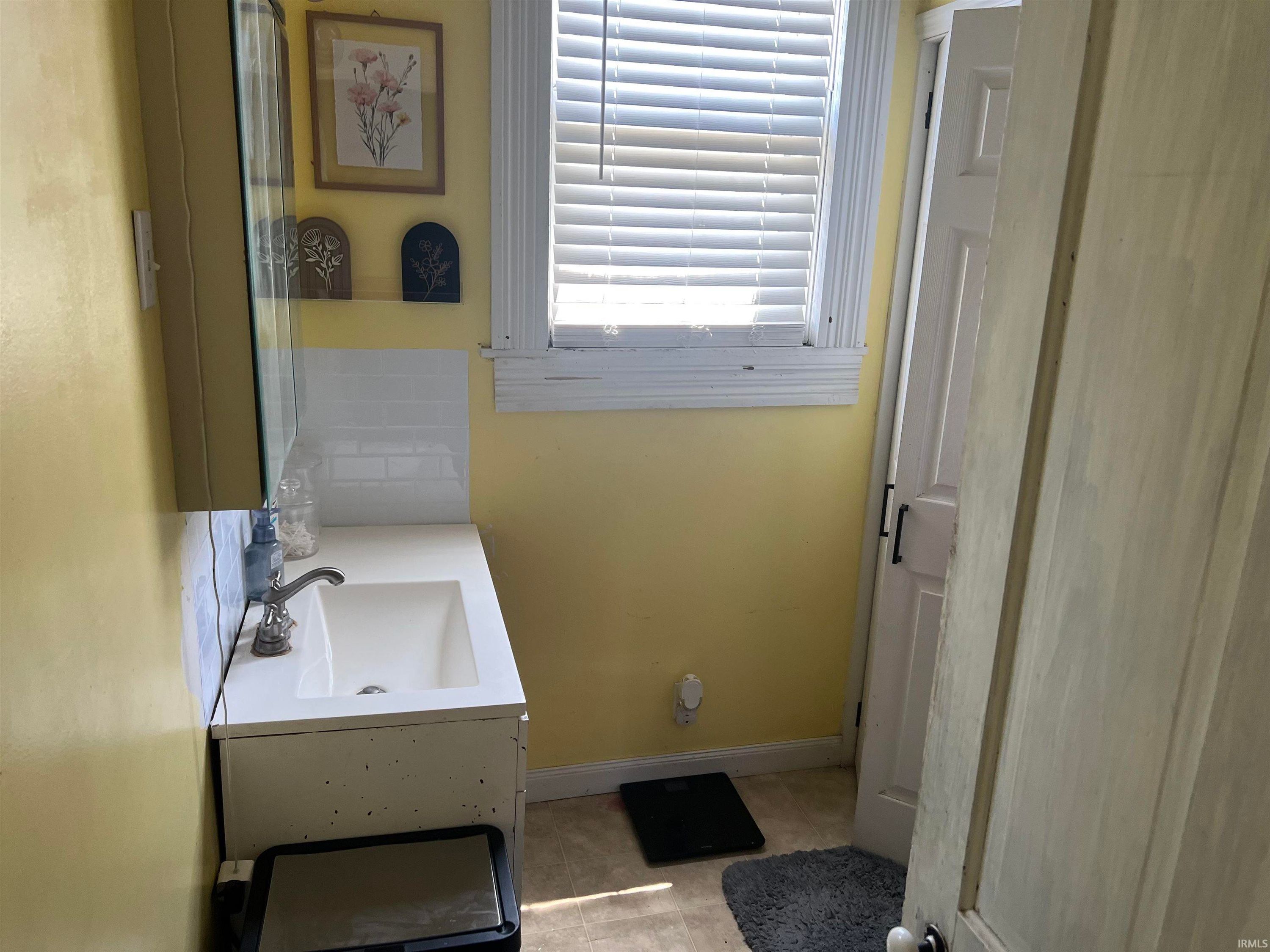 133 N Main Street, Albany — photo 17 of 20