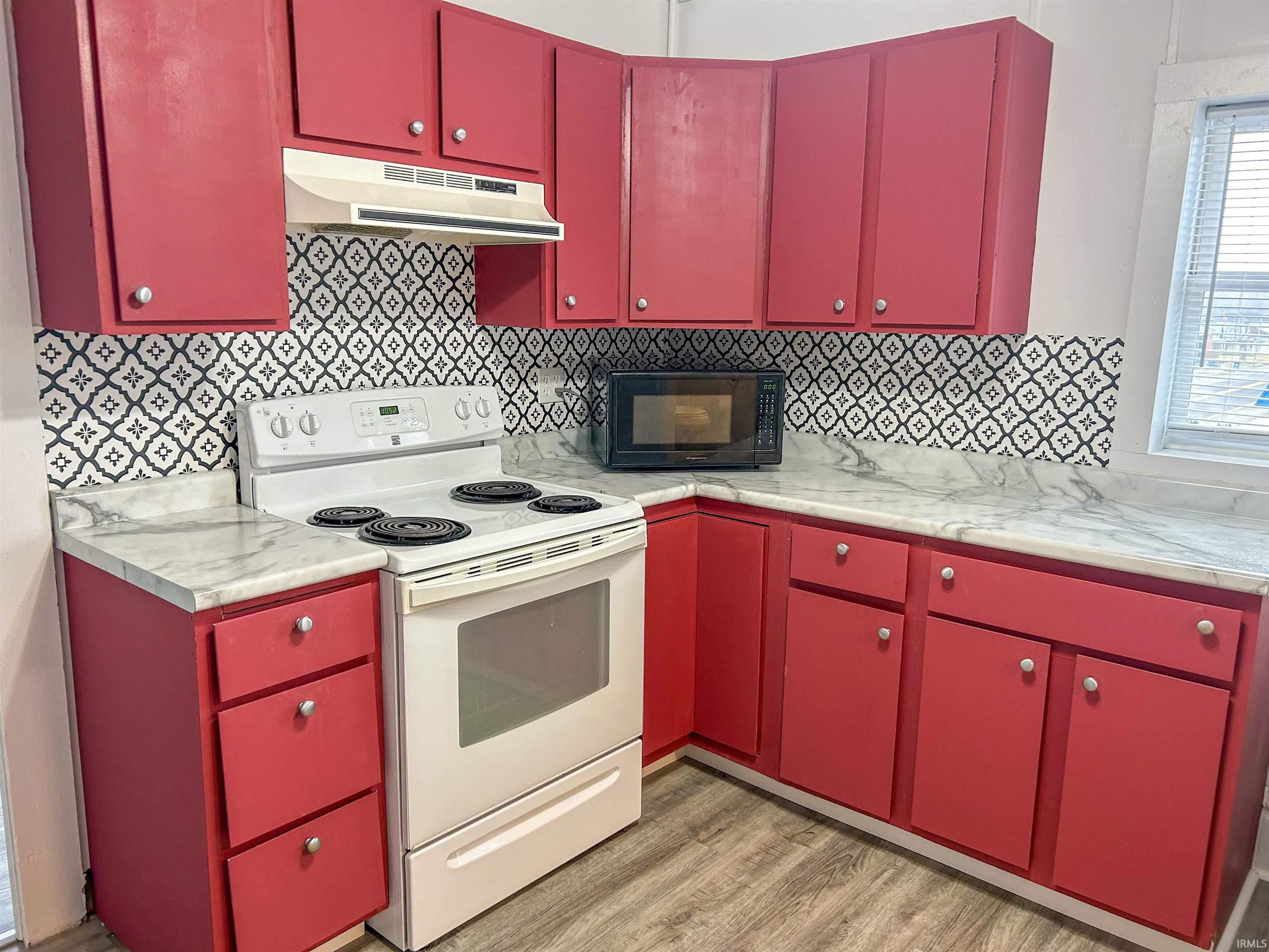 118 S Walnut Street, Ridgeville — photo 8 of 18