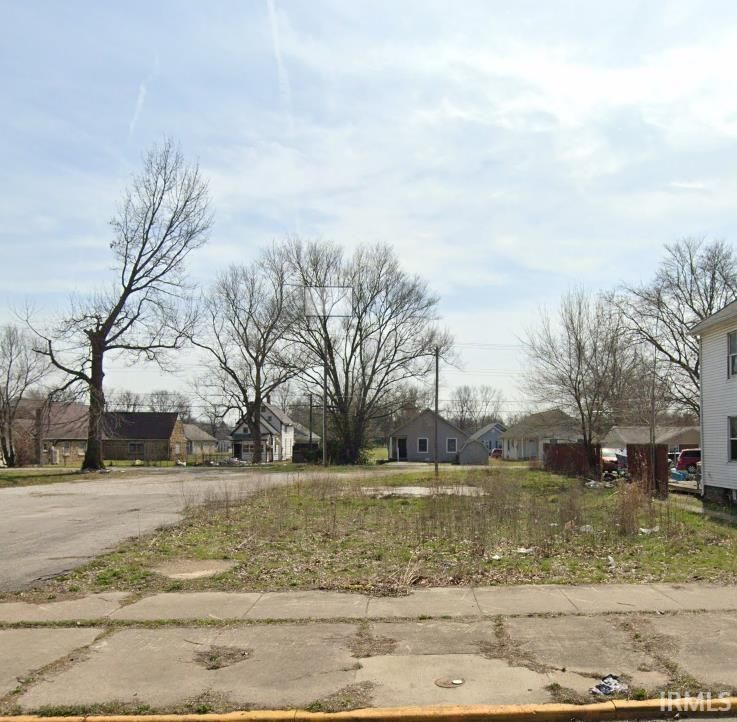 1929 Locust Street, Terre Haute — photo 1 of 1