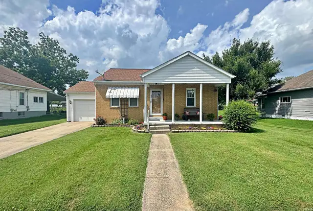 402 W Sycamore Street, Washington